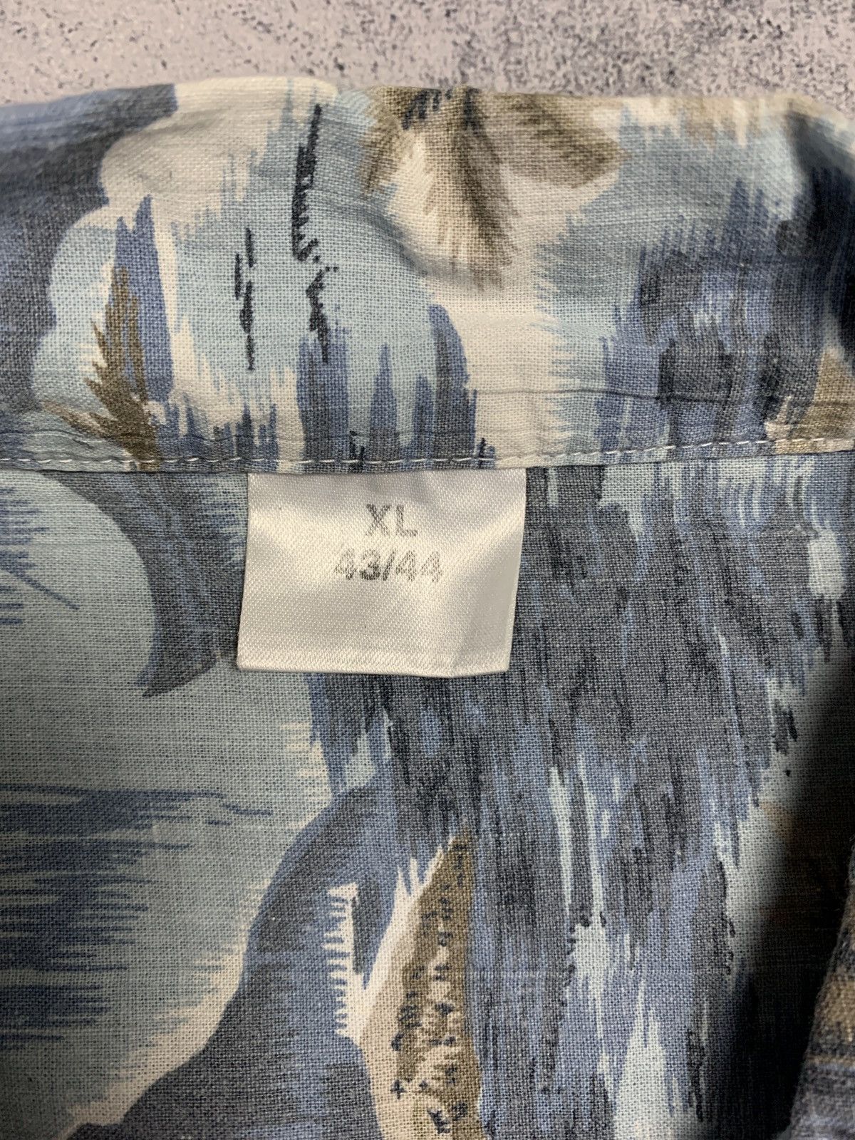 Vintage Vintage Y2K Hawaiian Art Shirt Short Sleeve Size XL Size US XL / EU 56 / 4 - 6 Thumbnail
