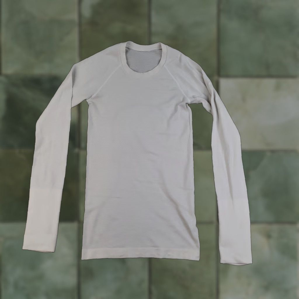 Lululemon Lululemon Shirt Womens XS White Vent Tech Long Sleeve Seamless Run Thumbholes Size S / US 4 / IT 40 - 1 Thumbnail