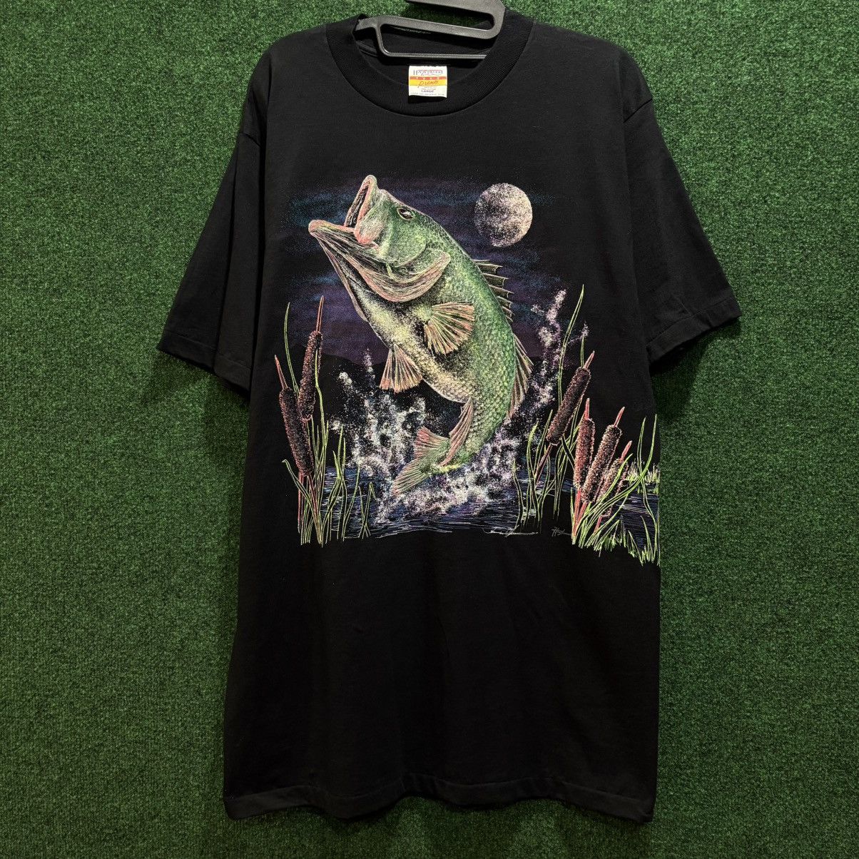 Vintage Vintage 90’s Single Stitch Bass Fishing Tee Size Large Size US L / EU 52-54 / 3 - 1 Thumbnail