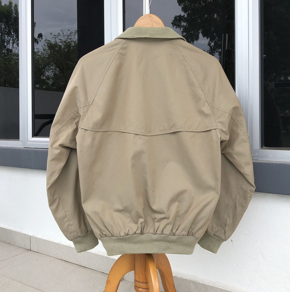 Burberry VTG Burberrys Embroidery Logo Lined Novacheck Bomber Jacket Size US M / EU 48-50 / 2 - 2 Thumbnail