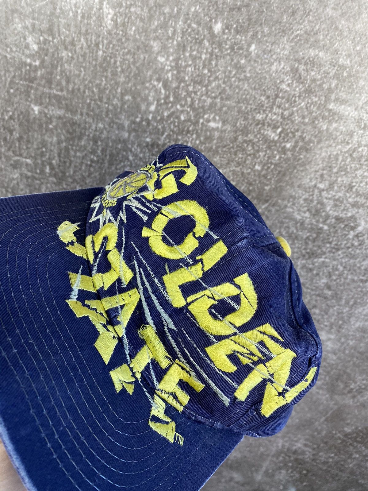 NBA × Vintage NOS 90s vintage NBA Golden State Warriors snapback cap DS Size ONE SIZE - 7 Thumbnail