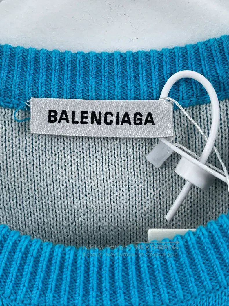 Balenciaga Balenciaga Fully Printed White Bulletproof Lady Light Blue Size US S / EU 44-46 / 1 - 3 Thumbnail