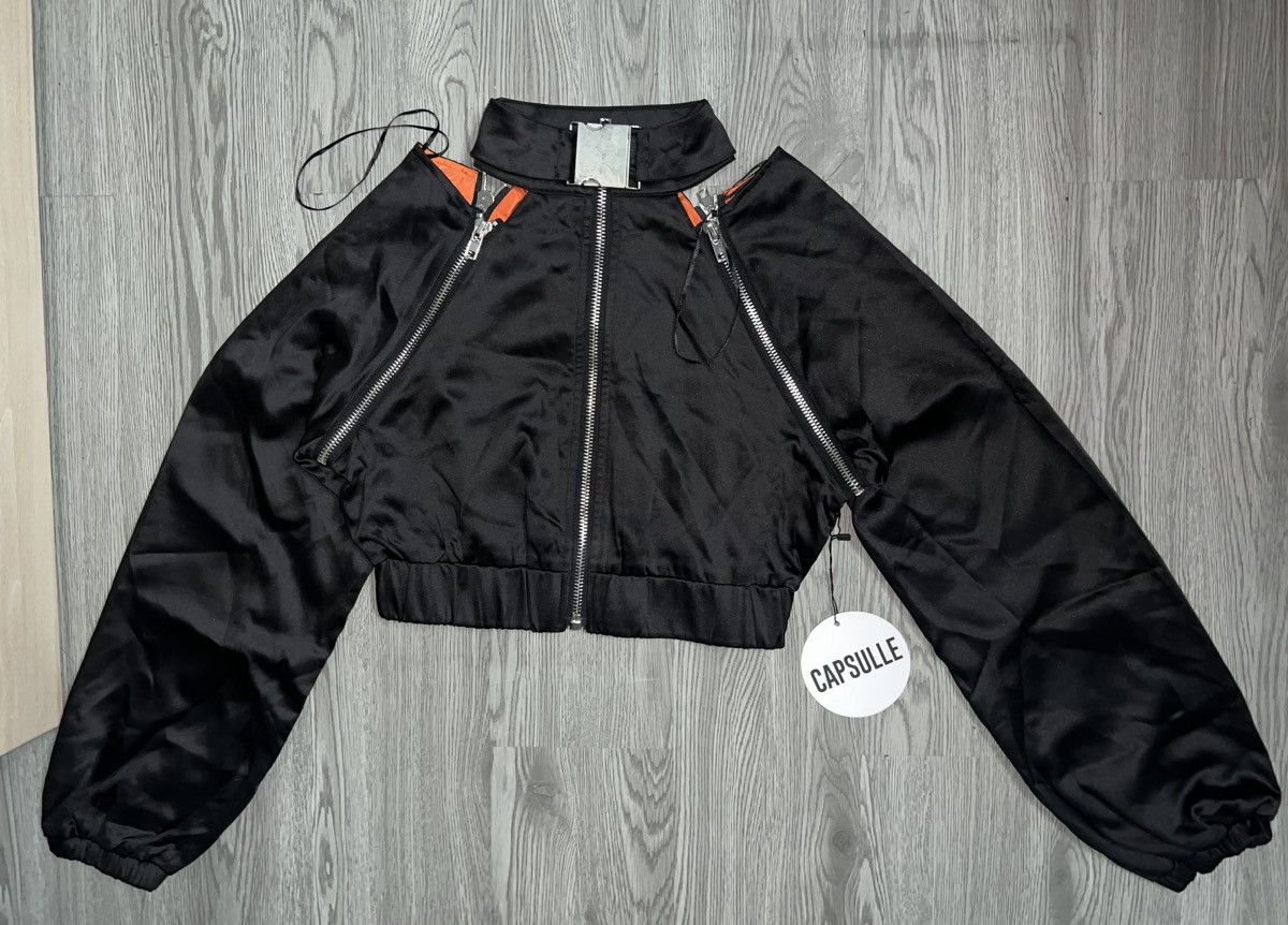 Dolls Kill Dollskill Capsulle crop bomber 🖤 Size S / US 4 / IT 40 - 3 Thumbnail