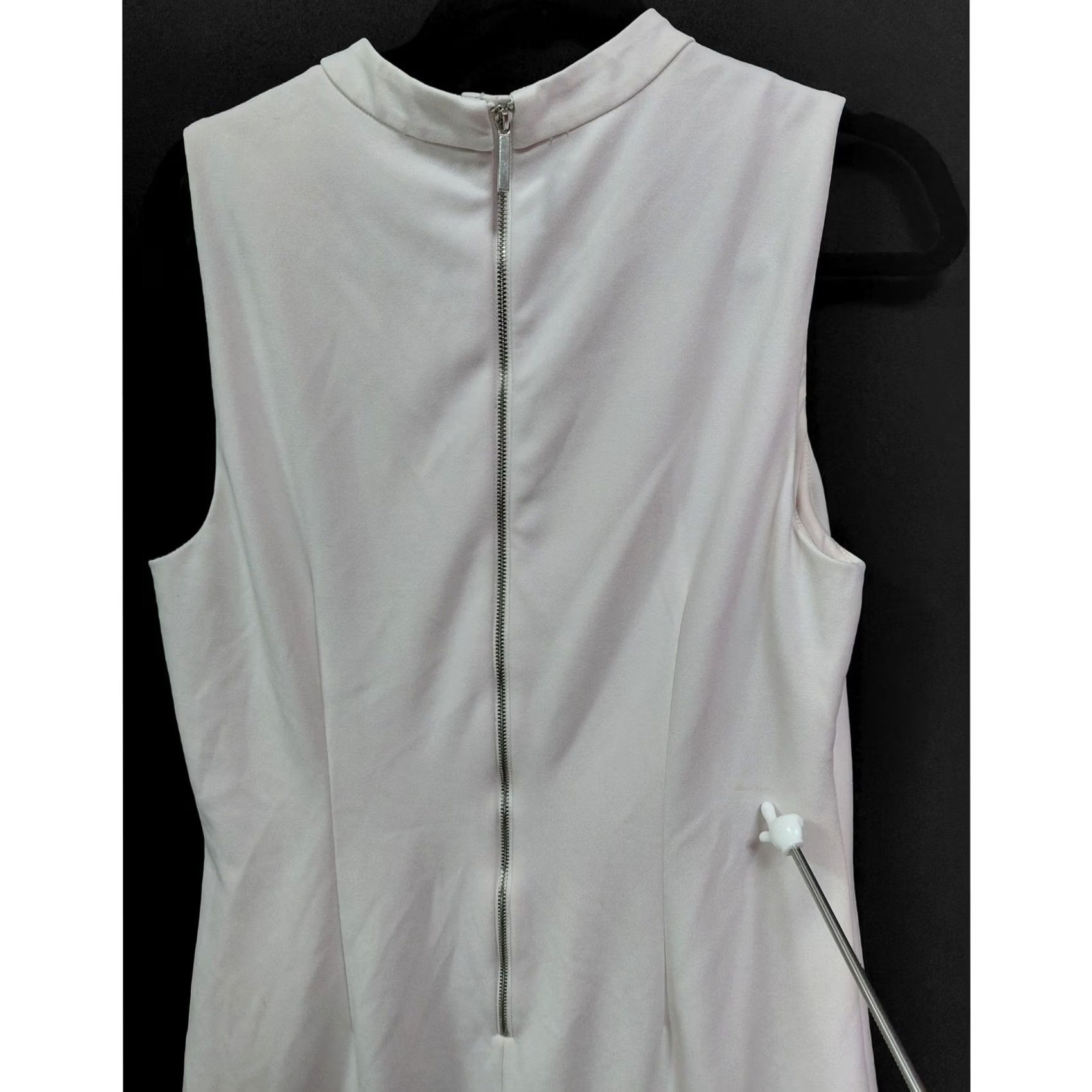 Saks Fifth Avenue Saks Fifth Avenue White Sleeveless Dress Shift Knee Length Women Size 14 Size XL / US 12-14 / IT 48-50 - 6 Thumbnail