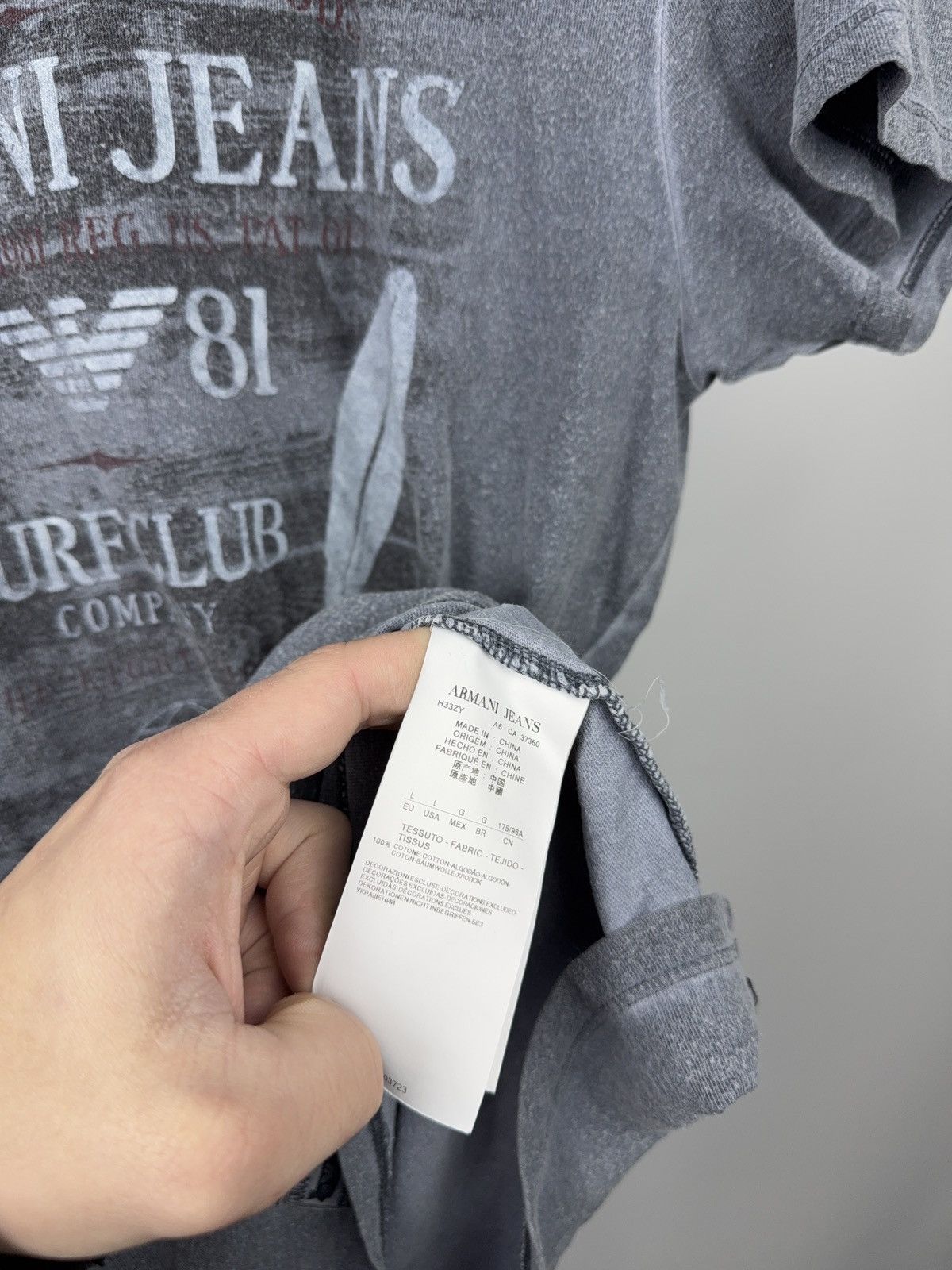 Armani 00s Luxury Armani Jeans Surf Club 1981 Slim Fit T-Shirt L Size US L / EU 52-54 / 3 - 8 Thumbnail