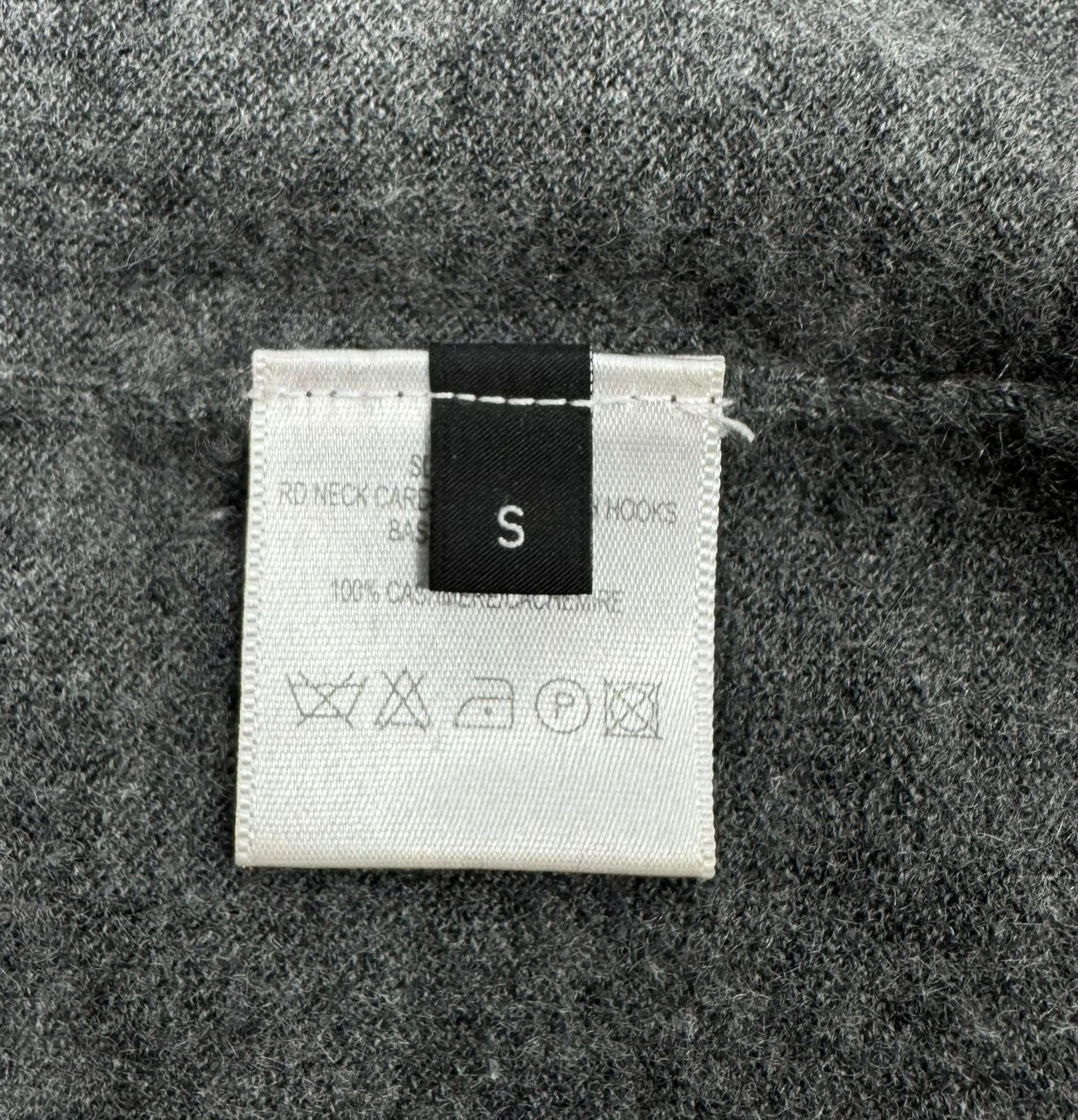 Joseph Joseph Cashmere Cardigan 3/4 Sleeve With Hooks size S Size S / US 4 / IT 40 - 12 Thumbnail