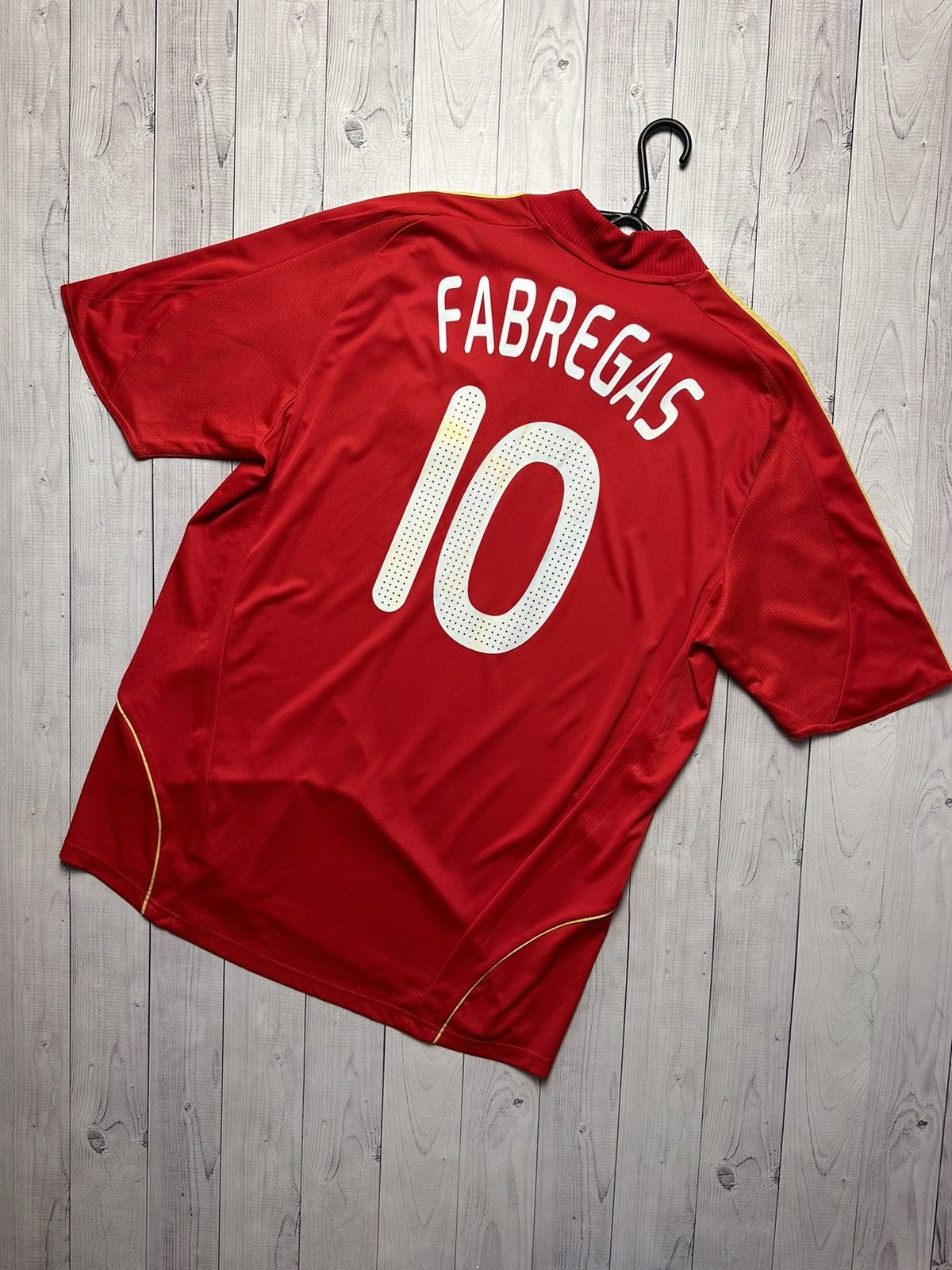 Adidas Vintage soccer jersey Spain Adidas 10 Fabregas size XL rare Size US XL / EU 56 / 4 - 2 Thumbnail