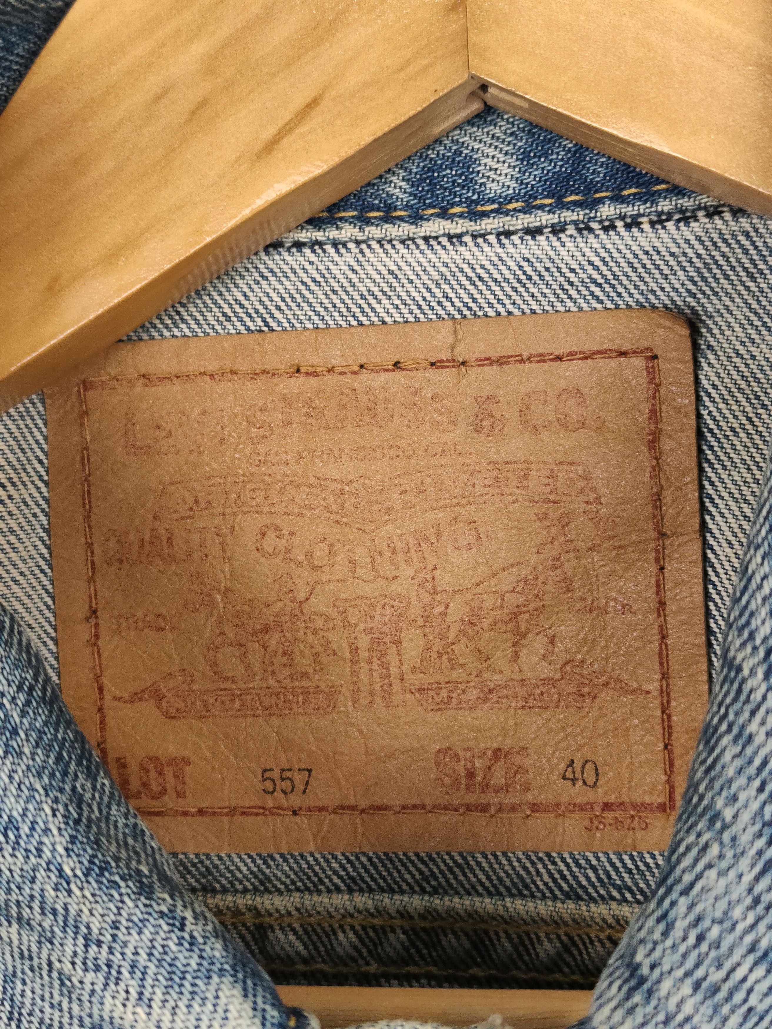 Levi's Vintage Levi's Big E Sunfaded Denim Jacket Size US M / EU 48-50 / 2 - 4 Thumbnail