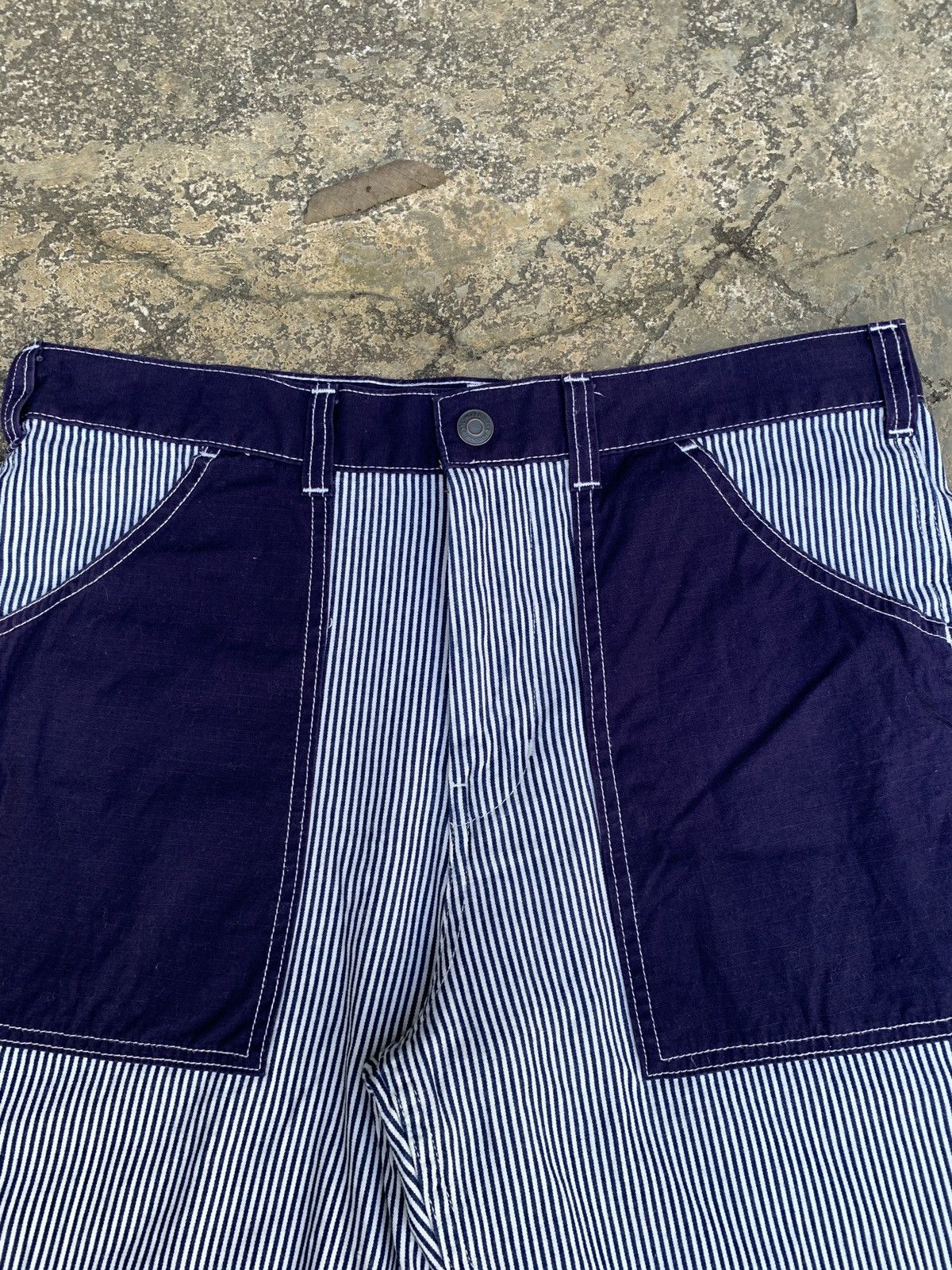 GU × Japanese Brand × Uniqlo Global Uniqlo GU Hickory Stripe Fatigue Shorts Size 33" - 4 Thumbnail