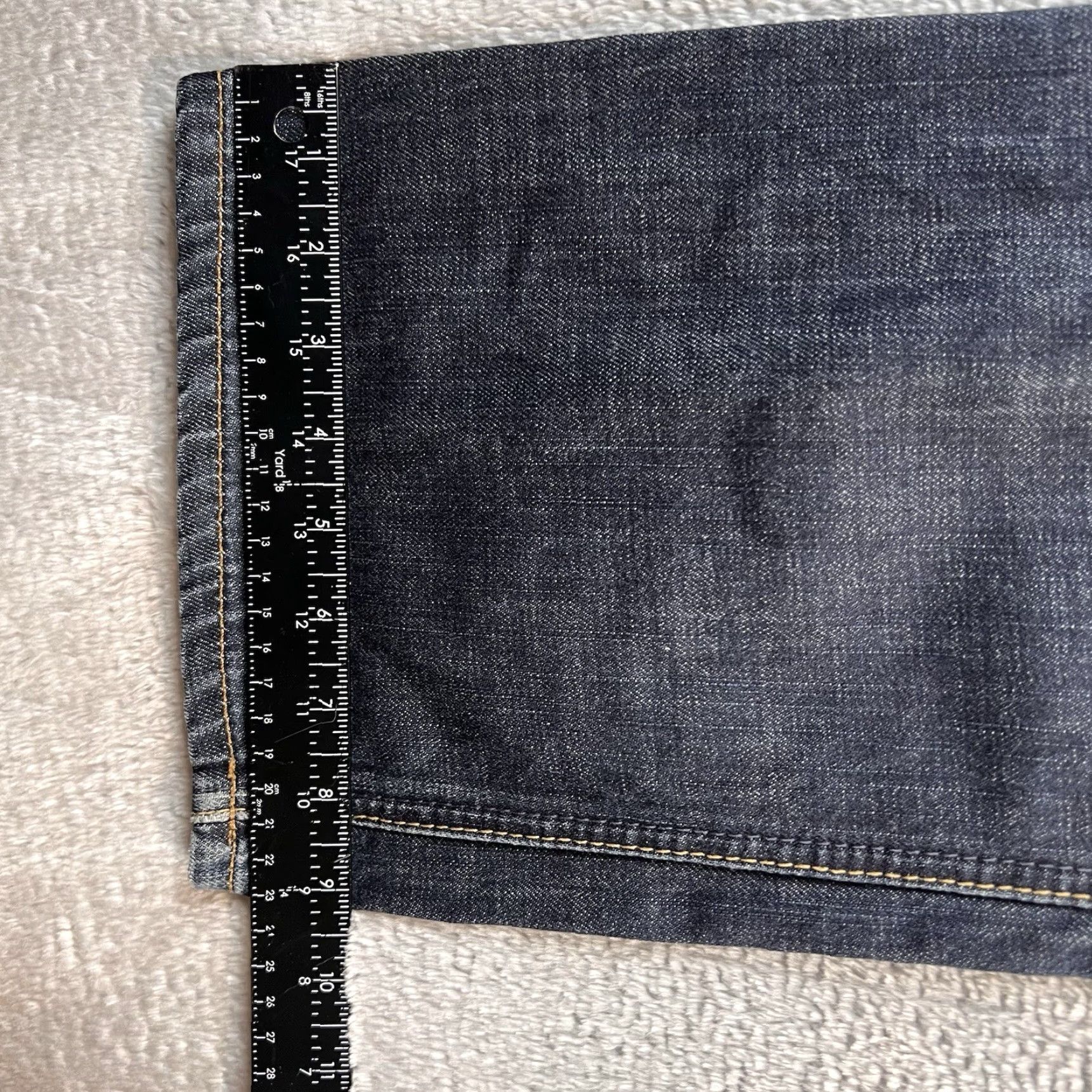 American Eagle Outfitters VINTAGE? No. Size US 31 - 7 Thumbnail