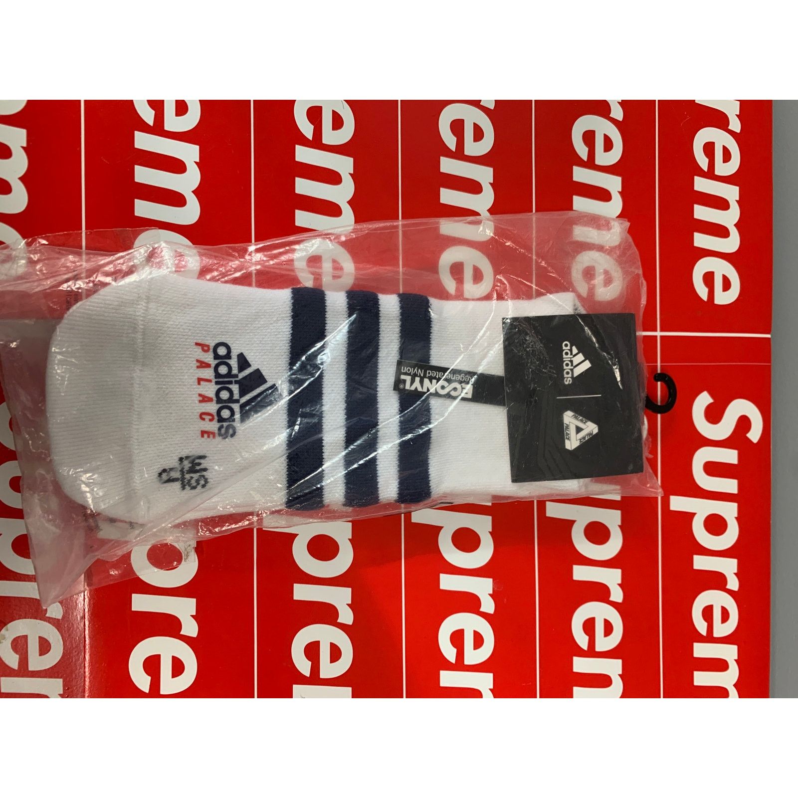 Adidas Adidas X Palace Skateboarders White Socks NEW SHIPS NOW Size ONE SIZE - 1 Thumbnail