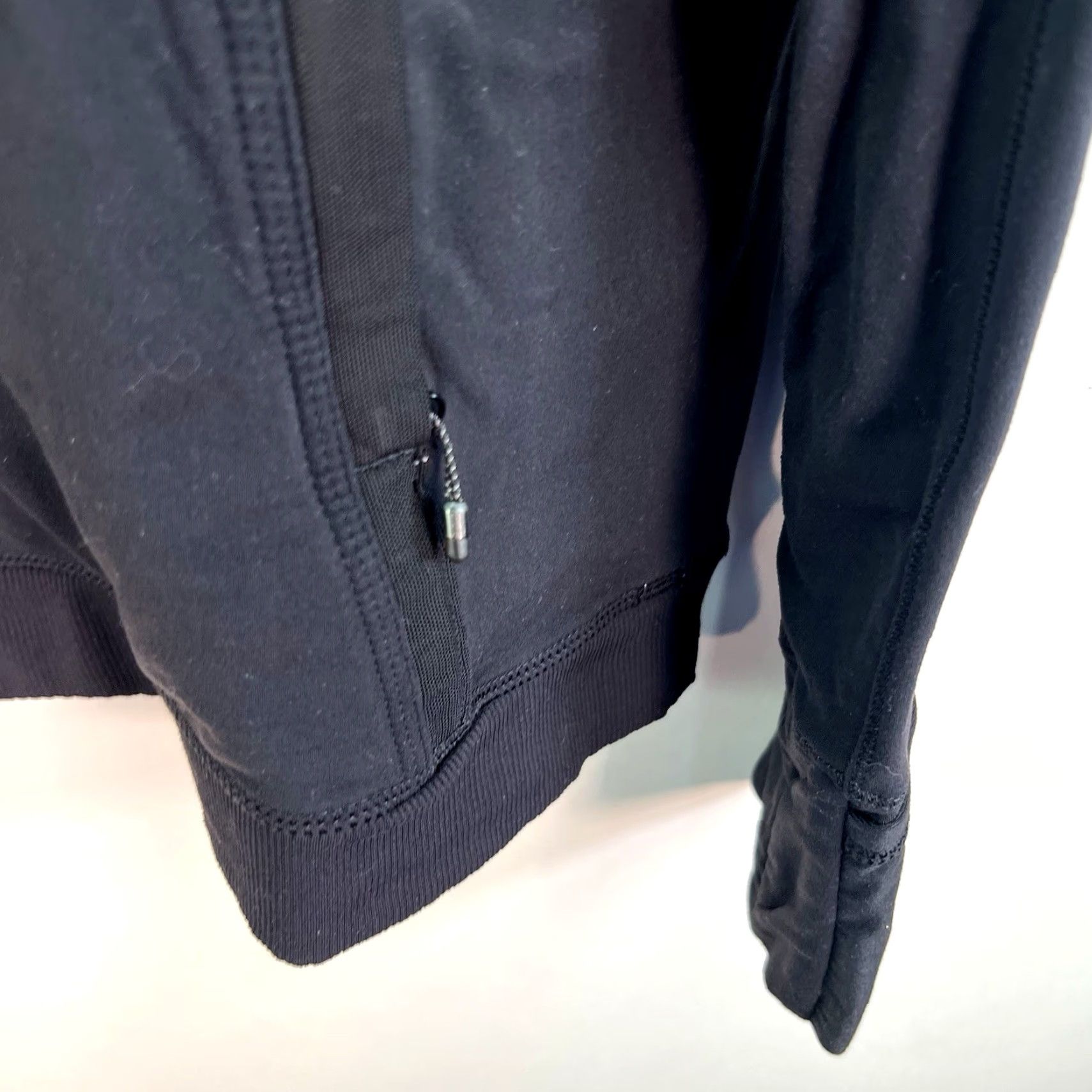 Lululemon LULULEMON Winter Sprinter Hooded Zip Sweatshirt Womens Size S Black Size S / US 4 / IT 40 - 3 Thumbnail