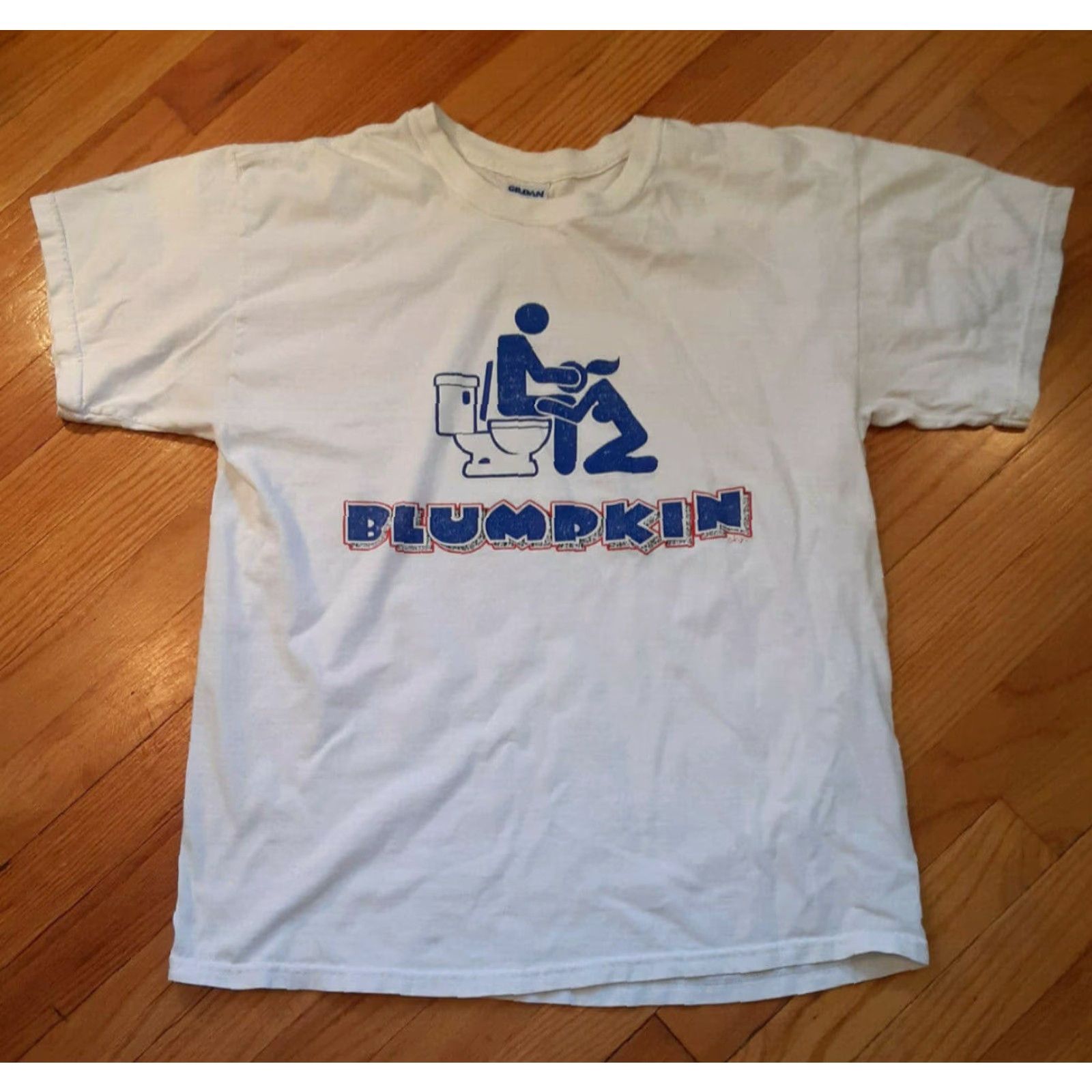 Gildan VINTAGE Blumpkin dirty funny tshirt Gildan size Large Mens White Short Sleeve Graphic T-Shirt 26in long 20in pit to pit Funny Size US L / EU 52-54 / 3 - 2 Thumbnail