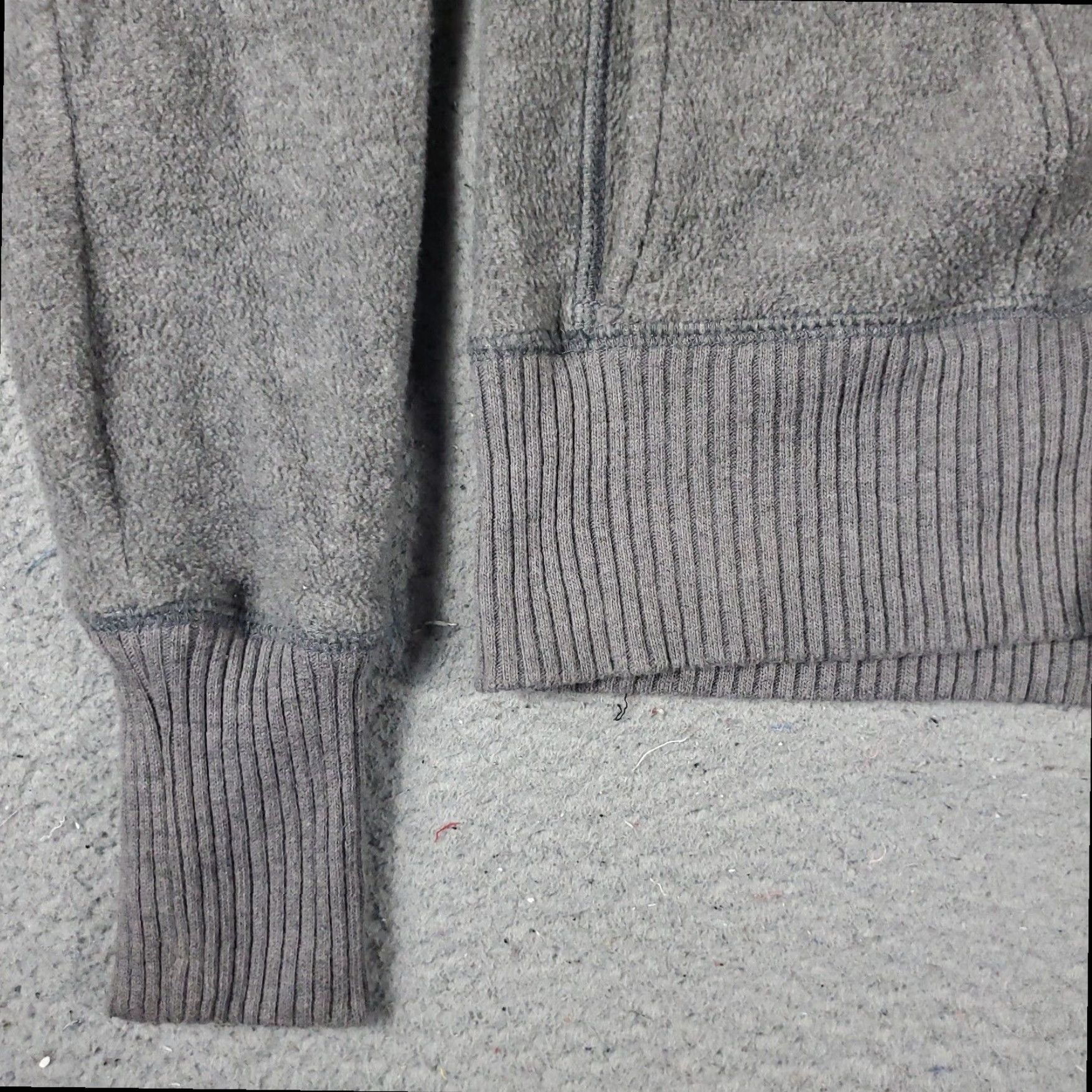 American Eagle Outfitters American Eagle Womens Medium Gray Full Zip Hoodie Sweatshirt Size M / US 6-8 / IT 42-44 - 3 Thumbnail