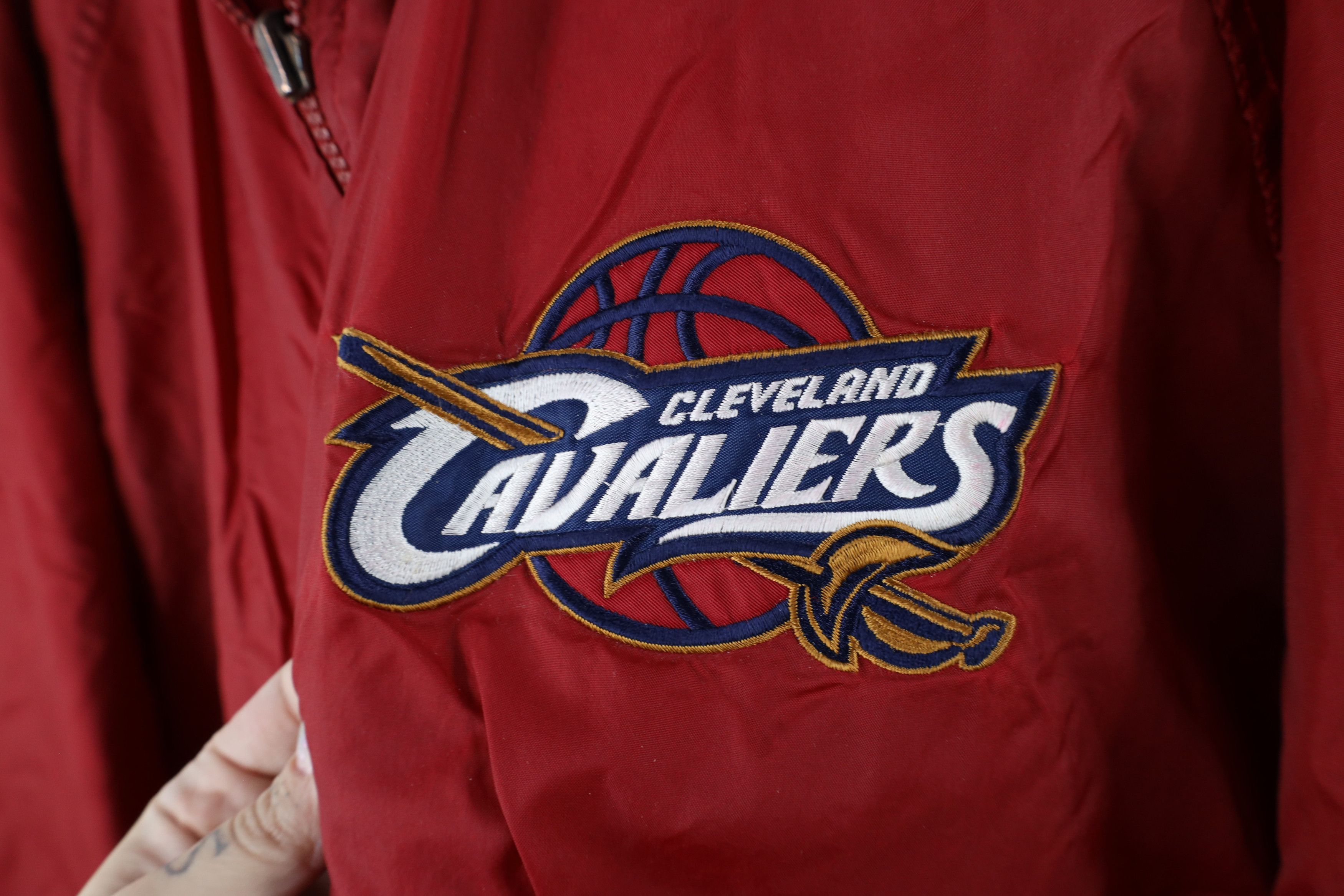Vintage Vintage NBA Reversible Cleveland Cavaliers Bomber Jacket Size US XXL / EU 58 / 5 - 4 Thumbnail