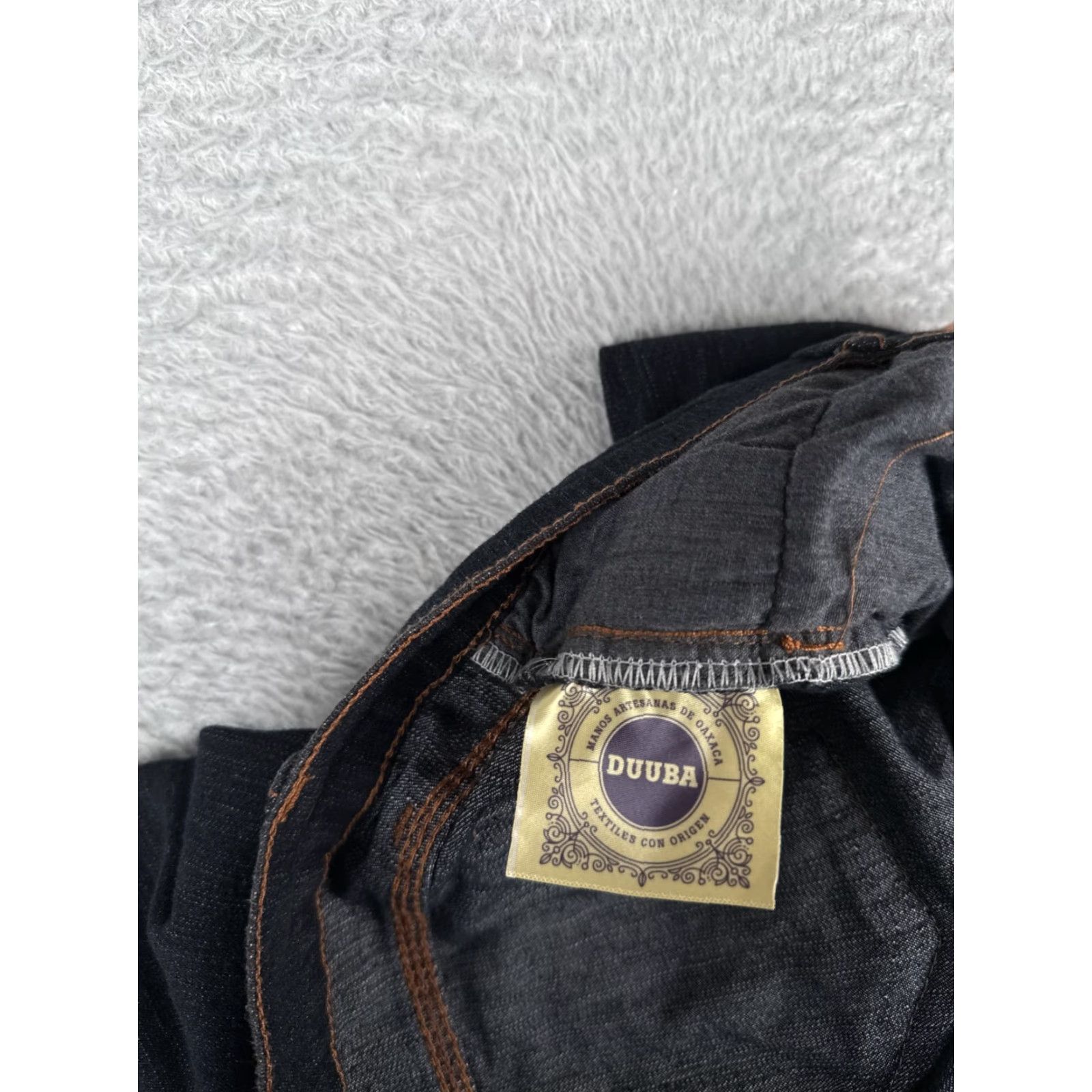 Denime VINTAGE Jeans Women 15 Black Denim Straight Leg Embrodiered Floral Mexico Duuba 32x28 Size 36" / US 14 / IT 50 - 7 Thumbnail