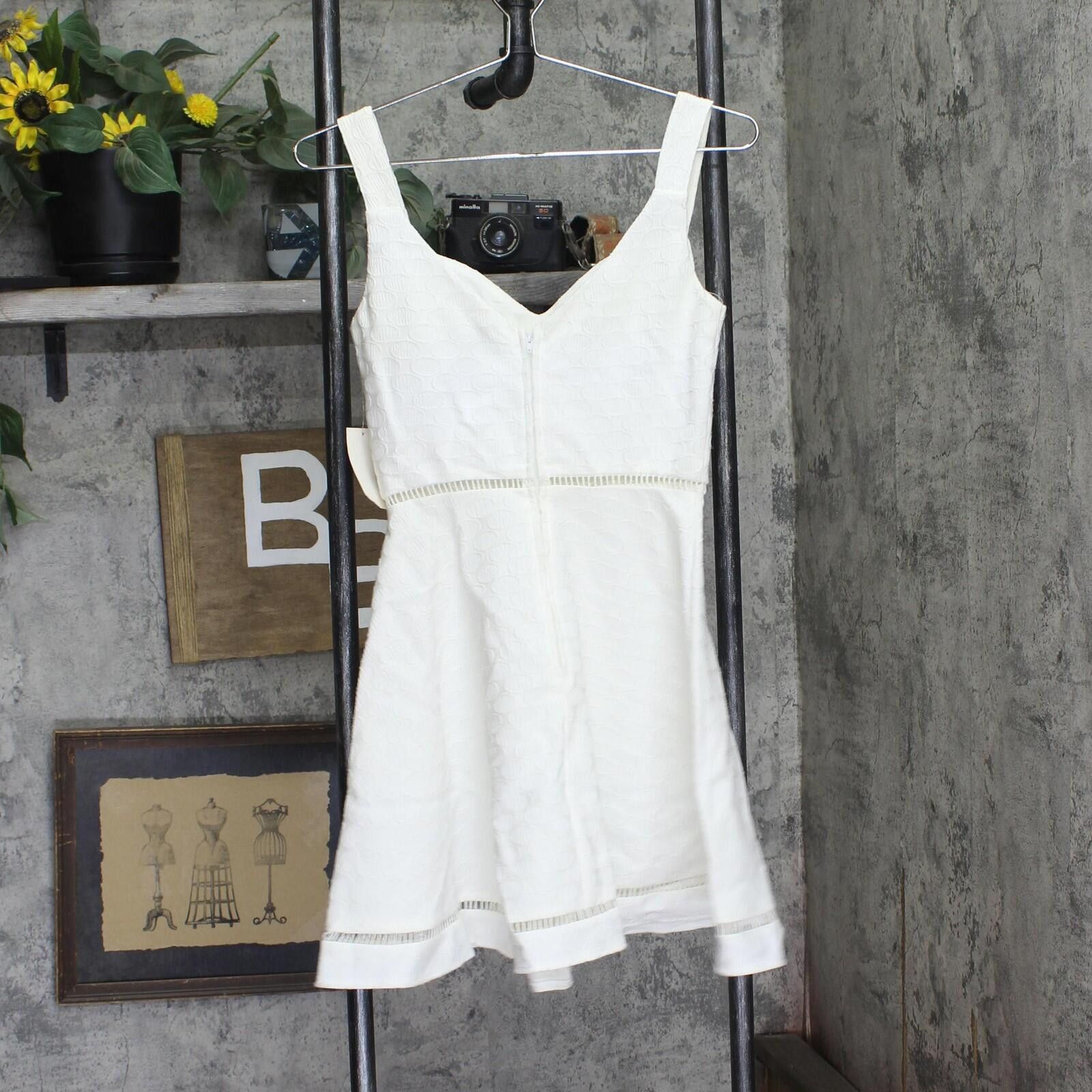 Other B Darlin Textured Crochet-trim Fit & Flare Dress White 3/4 Size M / US 6-8 / IT 42-44 - 2 Thumbnail