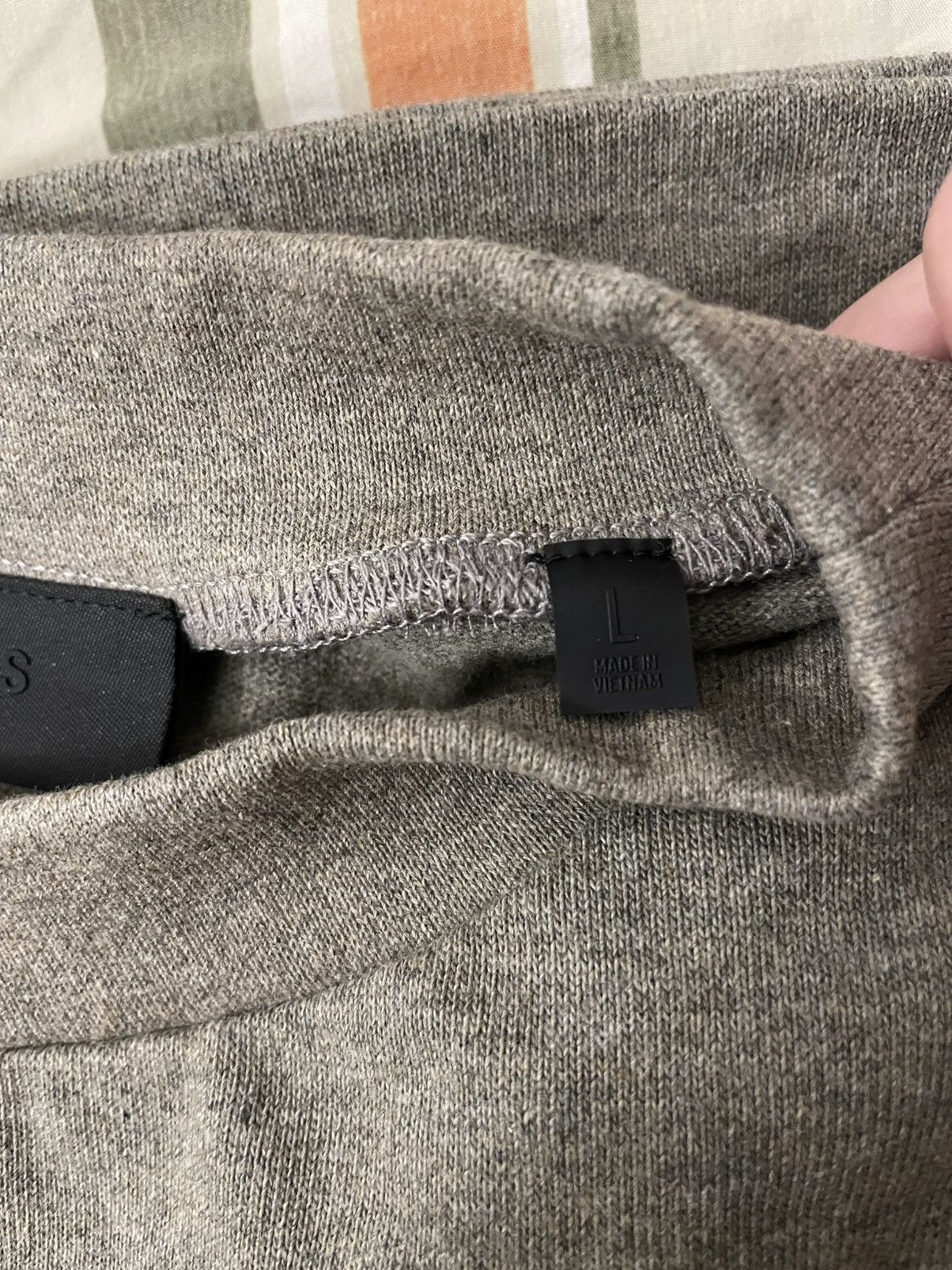 Essentials × Fear of God Essentials Fear of God Heather Grey Longsleeve Tee Size US L / EU 52-54 / 3 - 2 Thumbnail