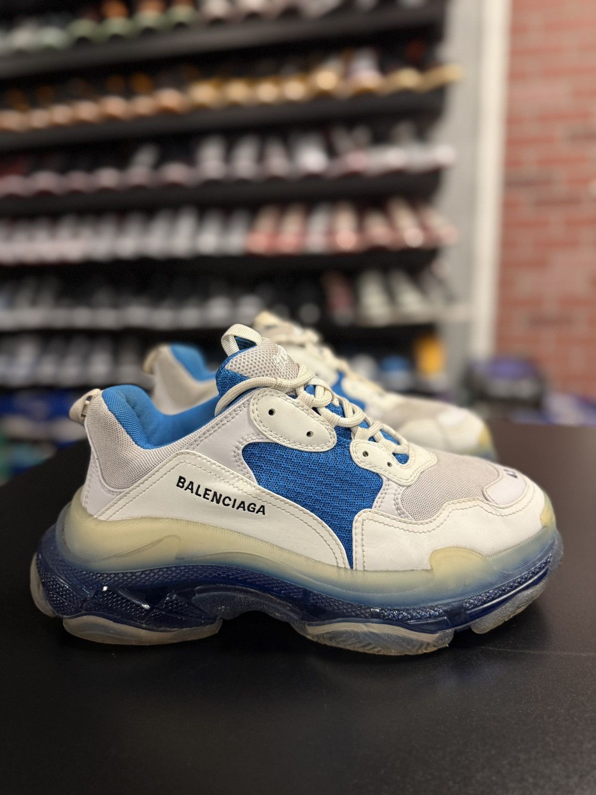 Balenciaga Balenciaga Triple S Sneakers Size 42EU/9US Clean Condition 🧼 Size US 9 / EU 42 - 1 Thumbnail