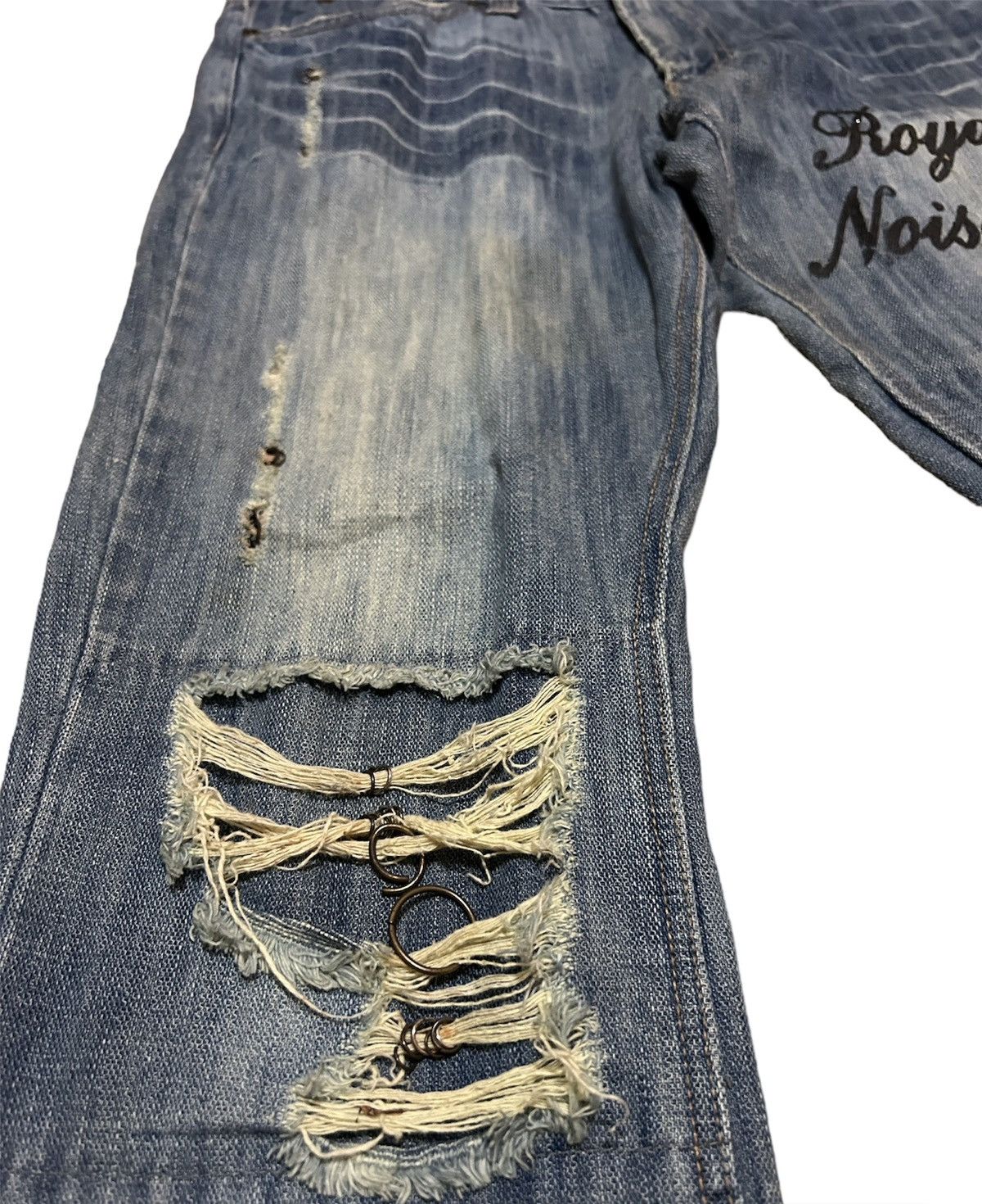 If Six Was Nine × Japanese Brand 💥 FOURSEASON DIRTY JEWEL DISTRESSED JEANS🔥🔥 Size US 32 / EU 48 - 6 Thumbnail