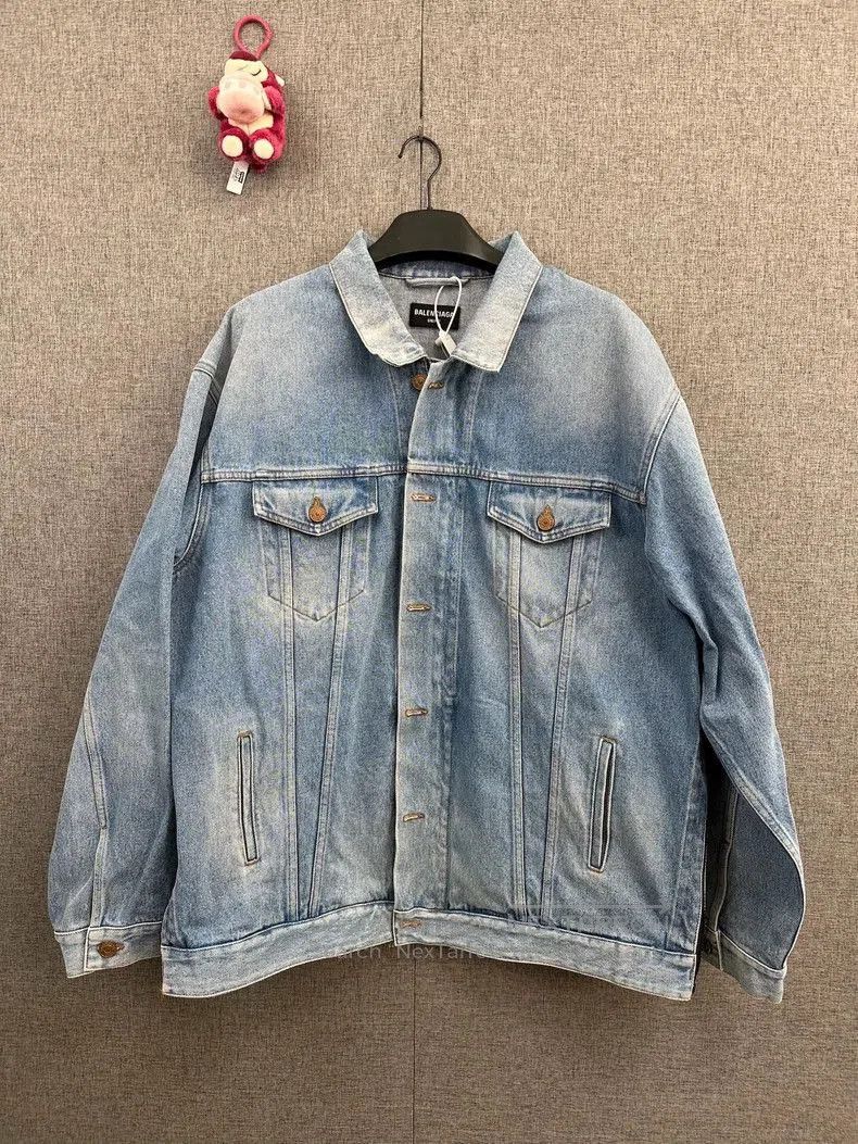 Balenciaga Balenciaga Blue Denim Jacket L. Size US L / EU 52-54 / 3 - 1 Thumbnail