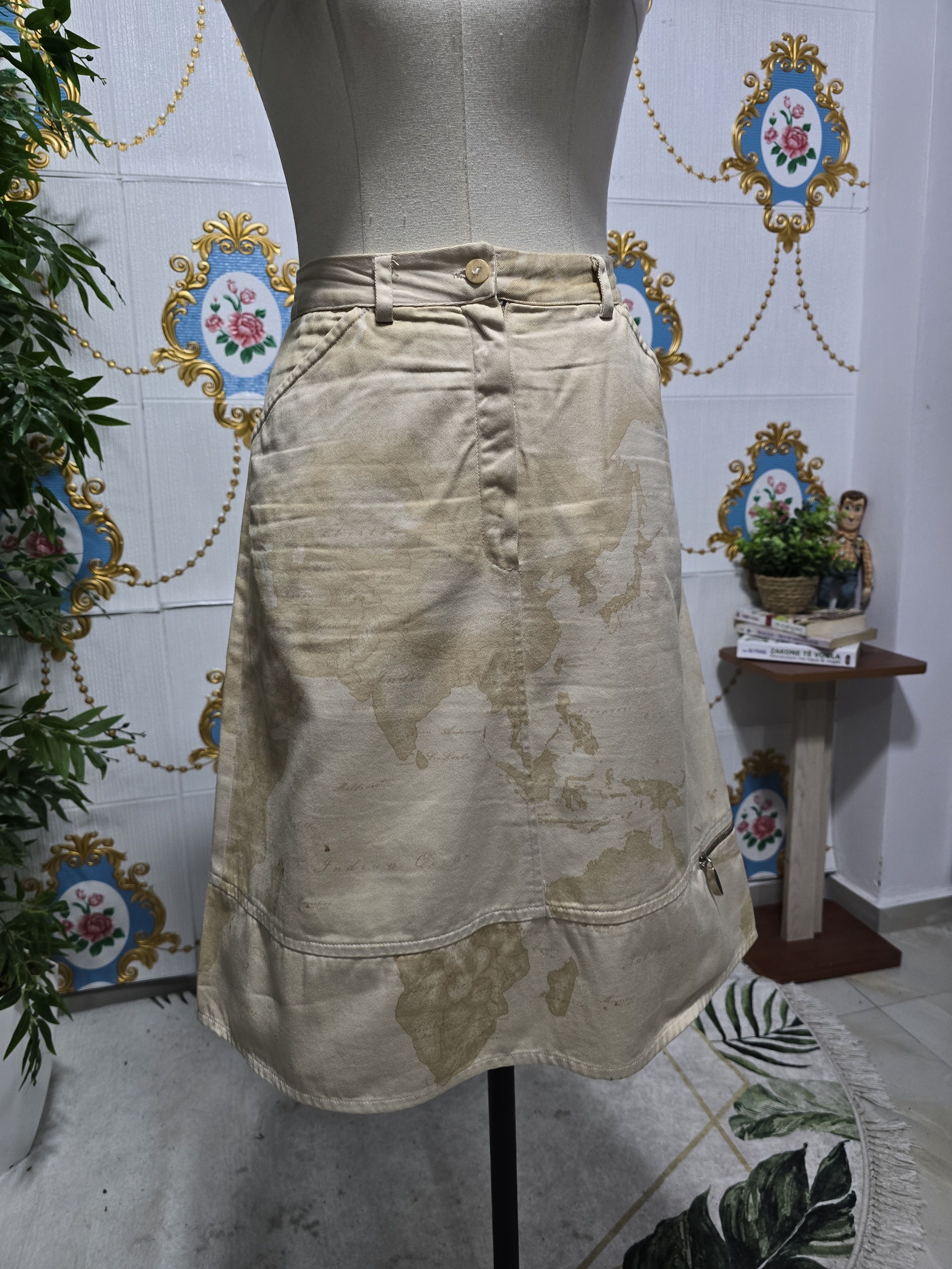 Alviero Martini Alviero Martini 1a Classe,VOYAGE skirt Geo map print Size 34" / US 12 / IT 48 - 3 Thumbnail
