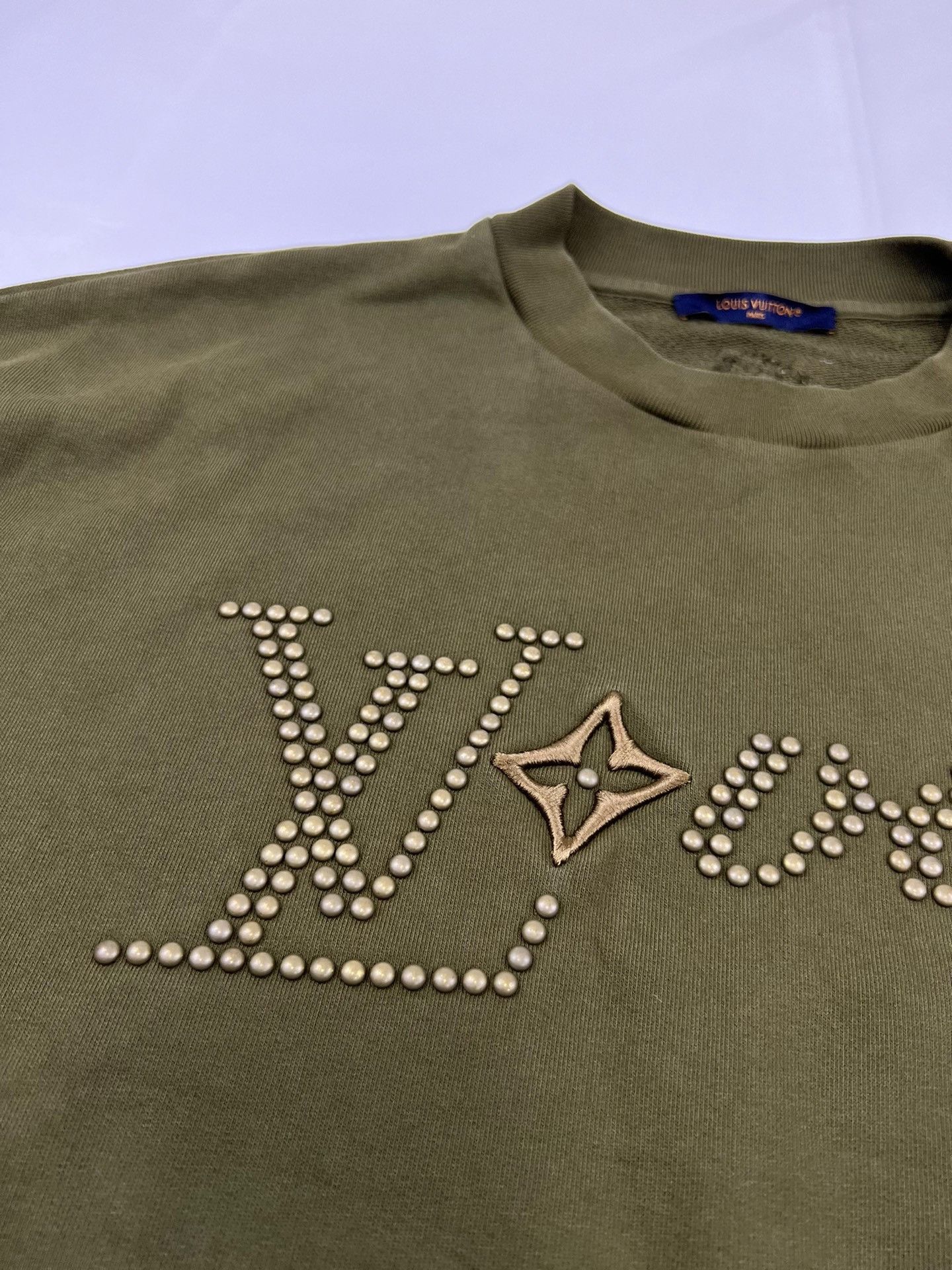 Louis Vuitton LOUIS VUTTON SS24 Logo Studded Printed Crew Neck Long Sleev Size US XL / EU 56 / 4 - 3 Thumbnail