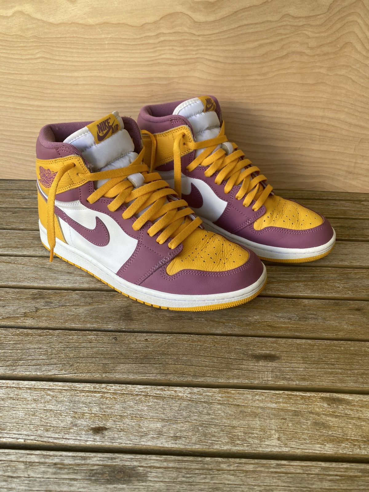 Jordan Brand Air Jordan 1 High x Brotherhood Size US 9 / EU 42 - 1 Thumbnail