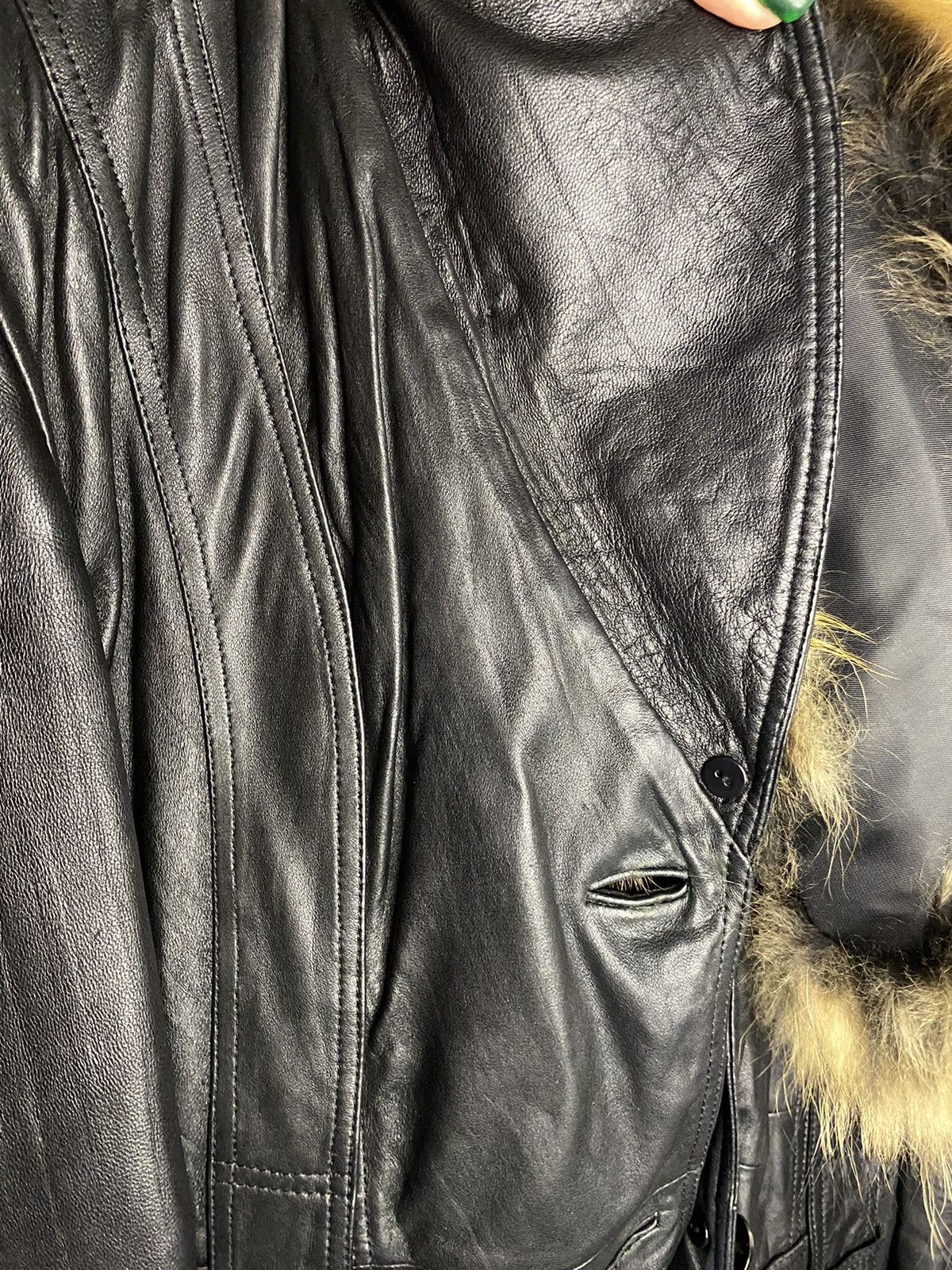 Other Vintage women's leather jacket with natural fur avant garde Size S / US 4 / IT 40 - 8 Thumbnail