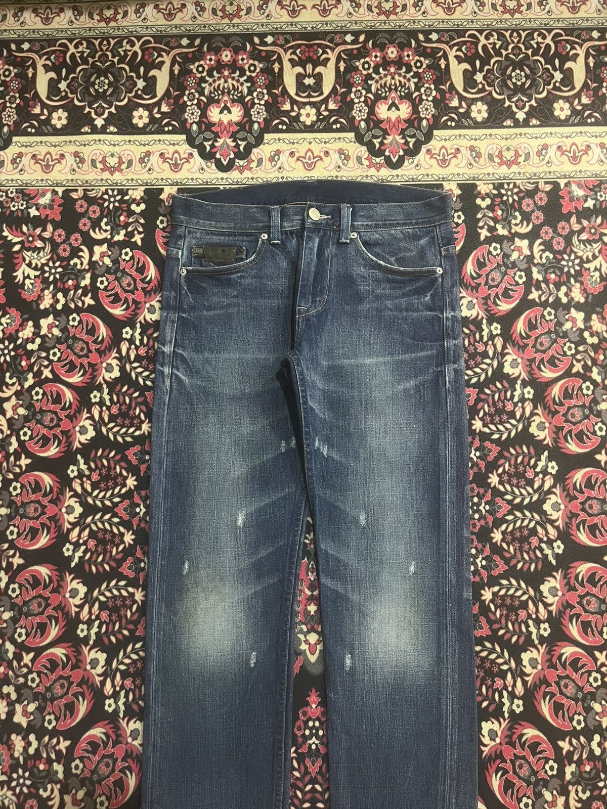 Armani Exchange Vintage Armani Exchange Blue Washed Fringe Straight Leg Jean Size US 31 - 4 Thumbnail