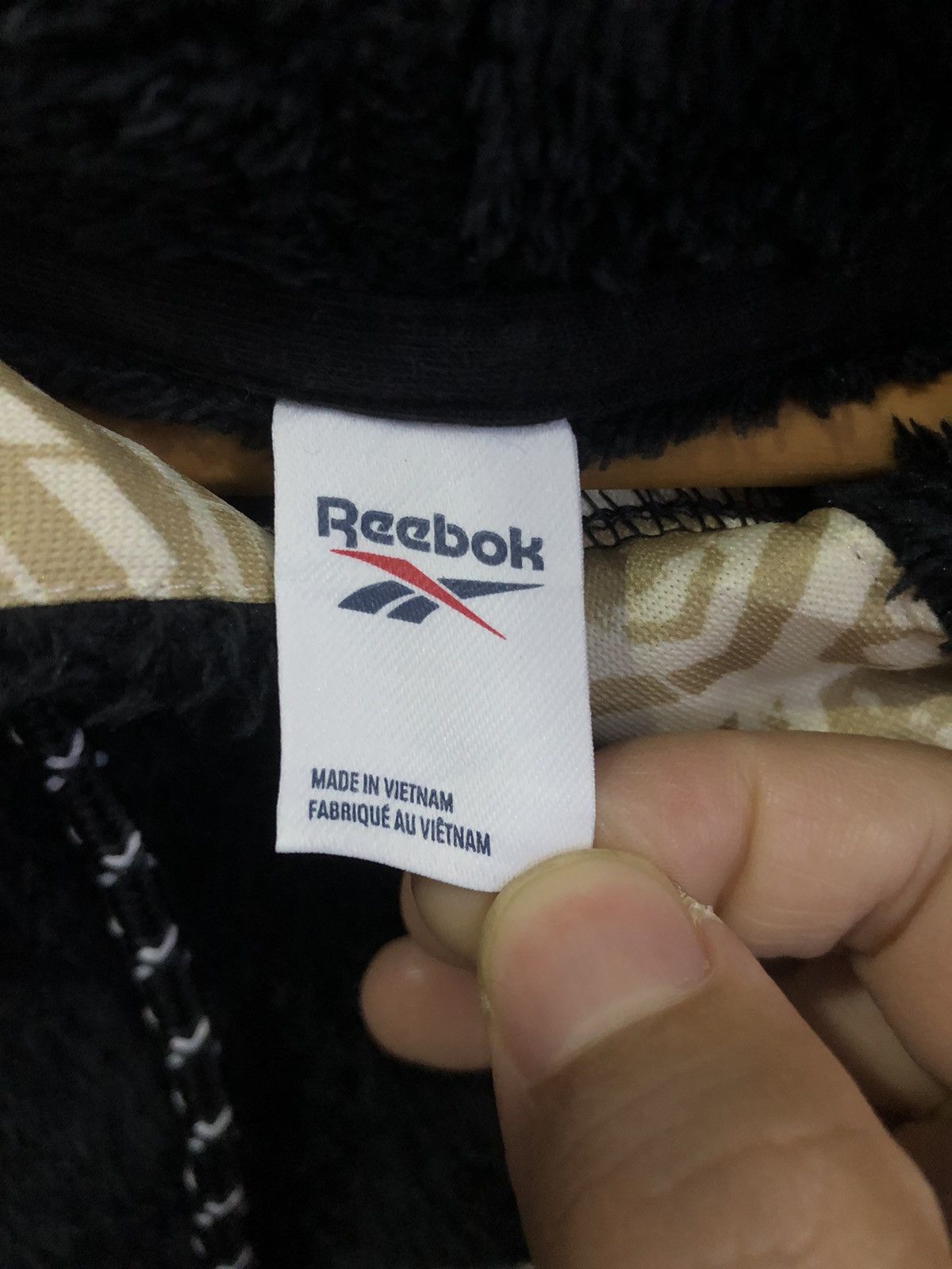 Reebok Reebok Sherpa Hoodie w/ Hood & Logo Lining Detail Size US L / EU 52-54 / 3 - 8 Thumbnail