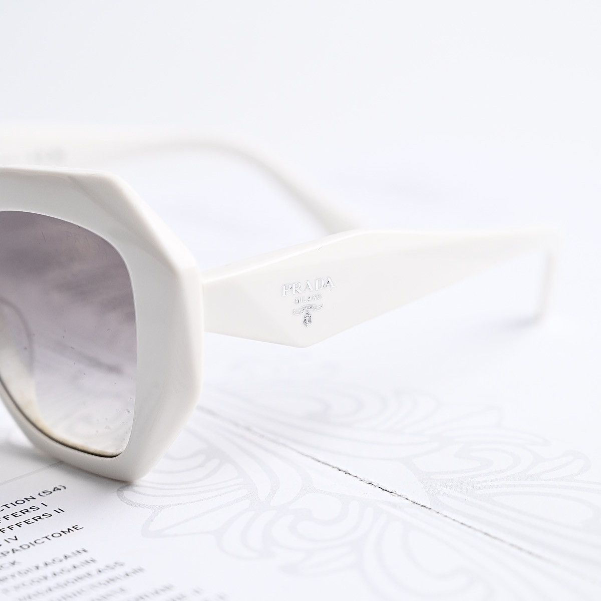 Prada PRADA 0PR 16WSF SUNGLASSES Size ONE SIZE - 3 Thumbnail