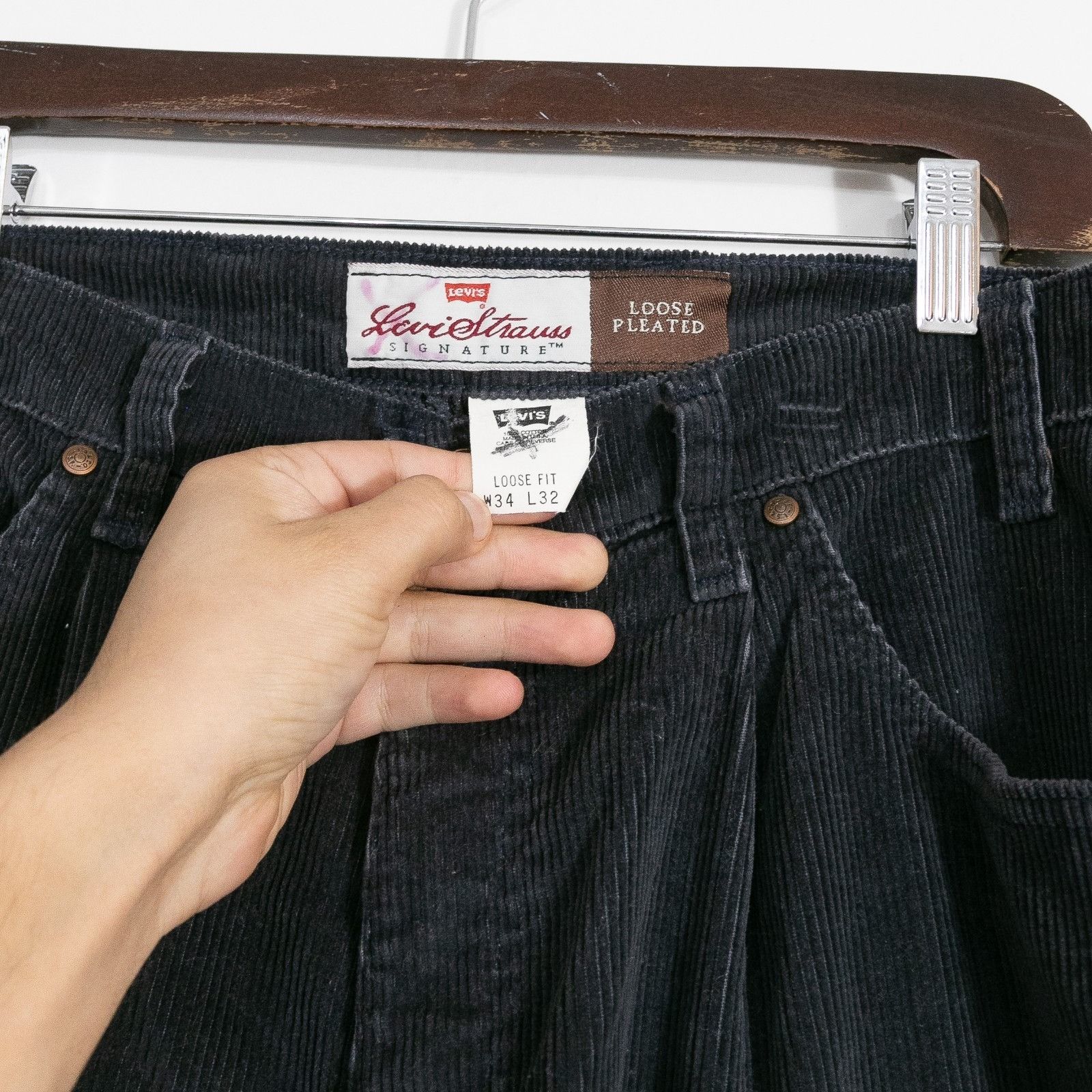 Levi's Vintage 90s Levis Corduroy Pants 34x31 Pleated Distressed Size US 35 - 4 Thumbnail