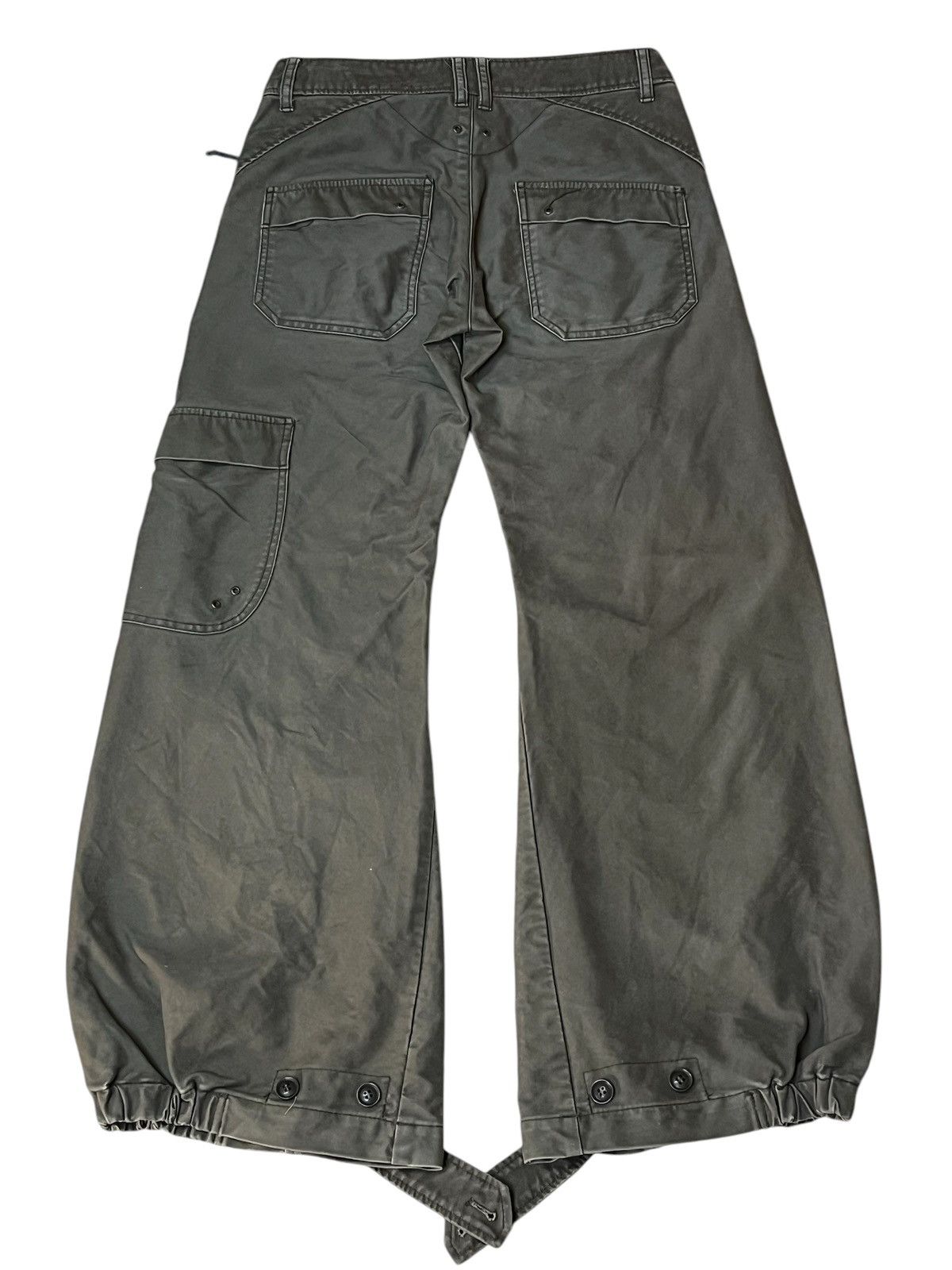 Japanese Brand Japanese apparel brand MIN-RNA INC flared Y2K cargo pant Size US 30 / EU 46 - 2 Thumbnail