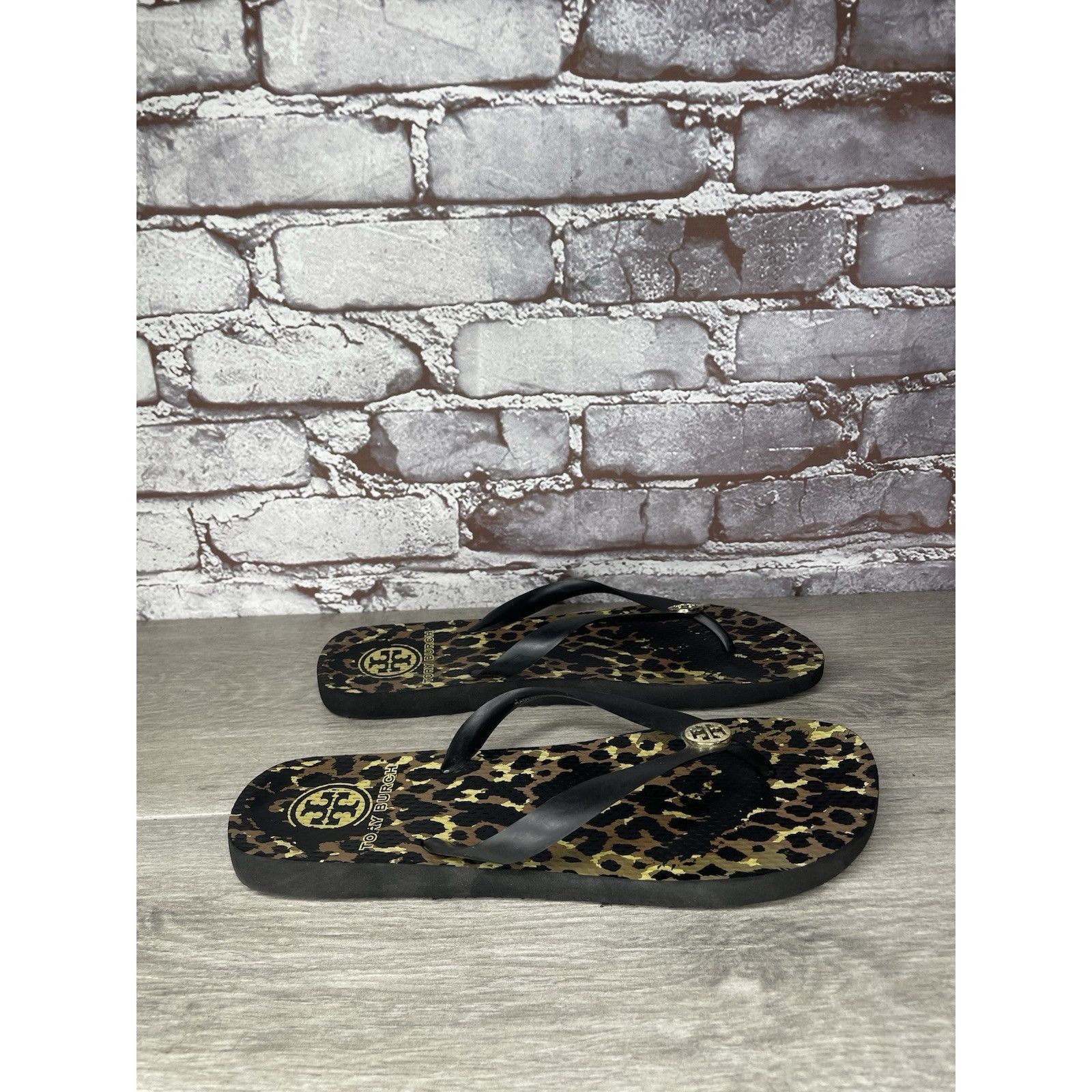 Tory Burch Tory Burch Animal Leopard Cheetah Print Black FlipFlops Sand Size US 9 / IT 39 - 11 Thumbnail