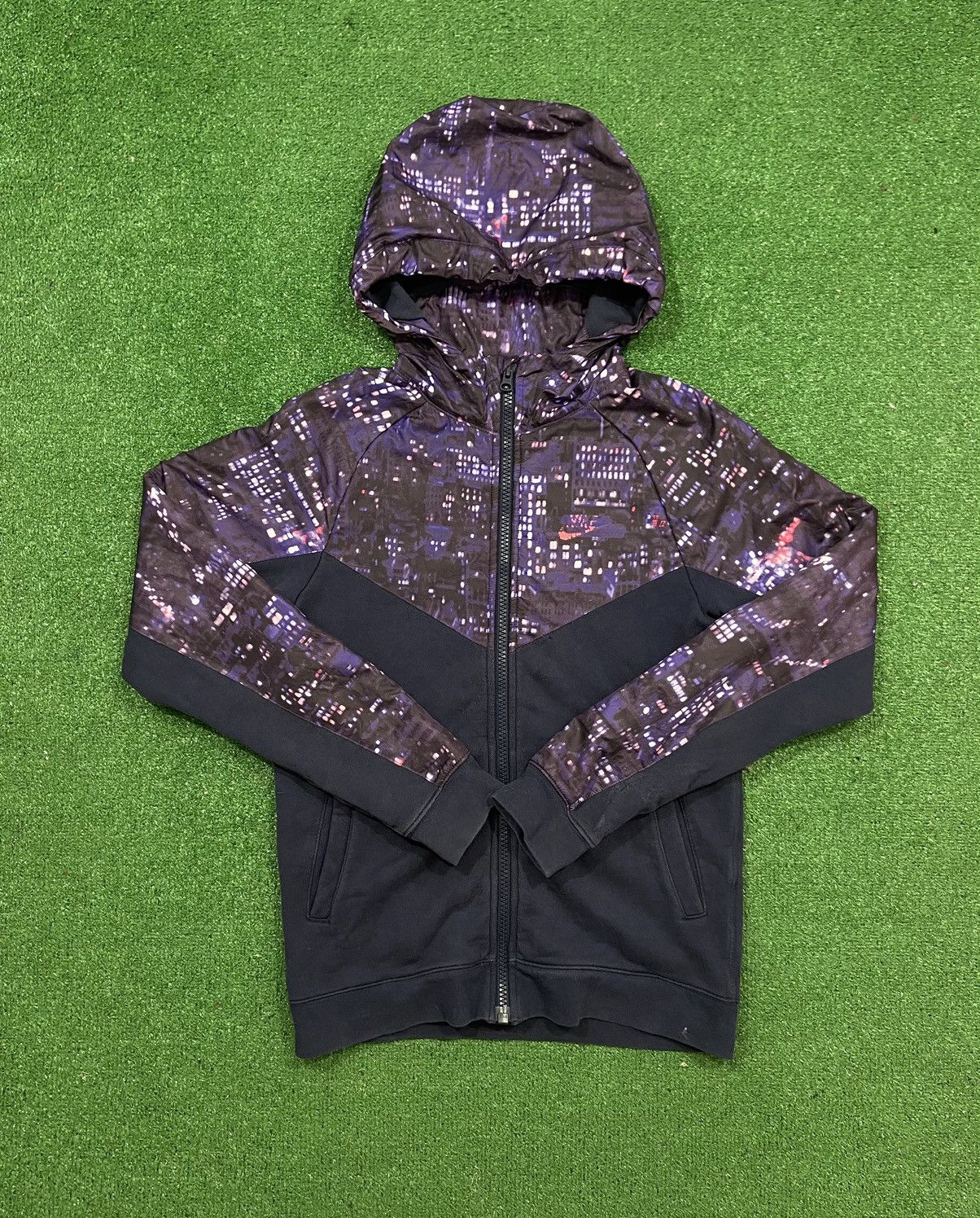 Nike tech fleece jacket