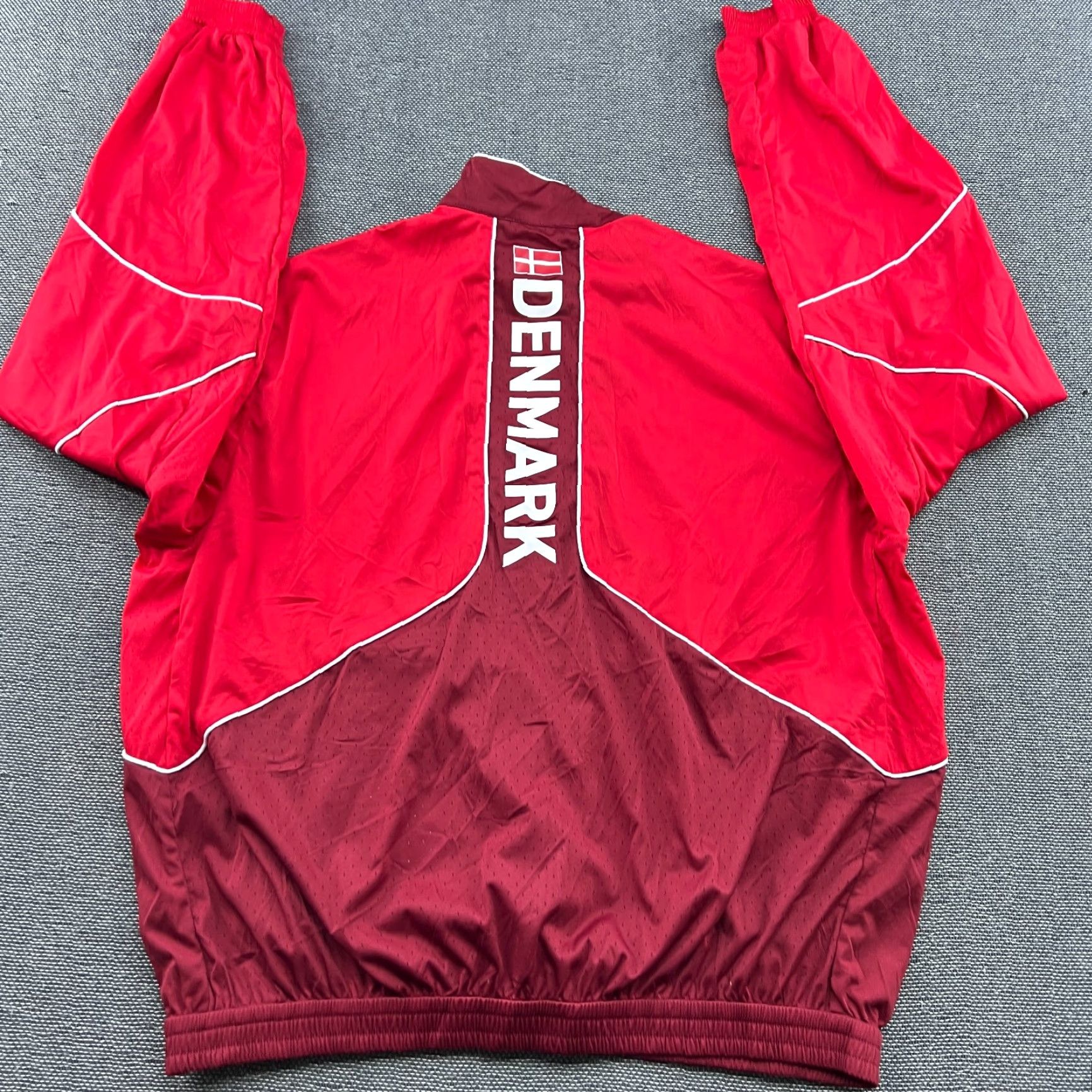 Vintage VERO MODA Denmark Paralympic Team 2024 Jacket Medium Full Zip Red Size US M / EU 48-50 / 2 - 6 Thumbnail