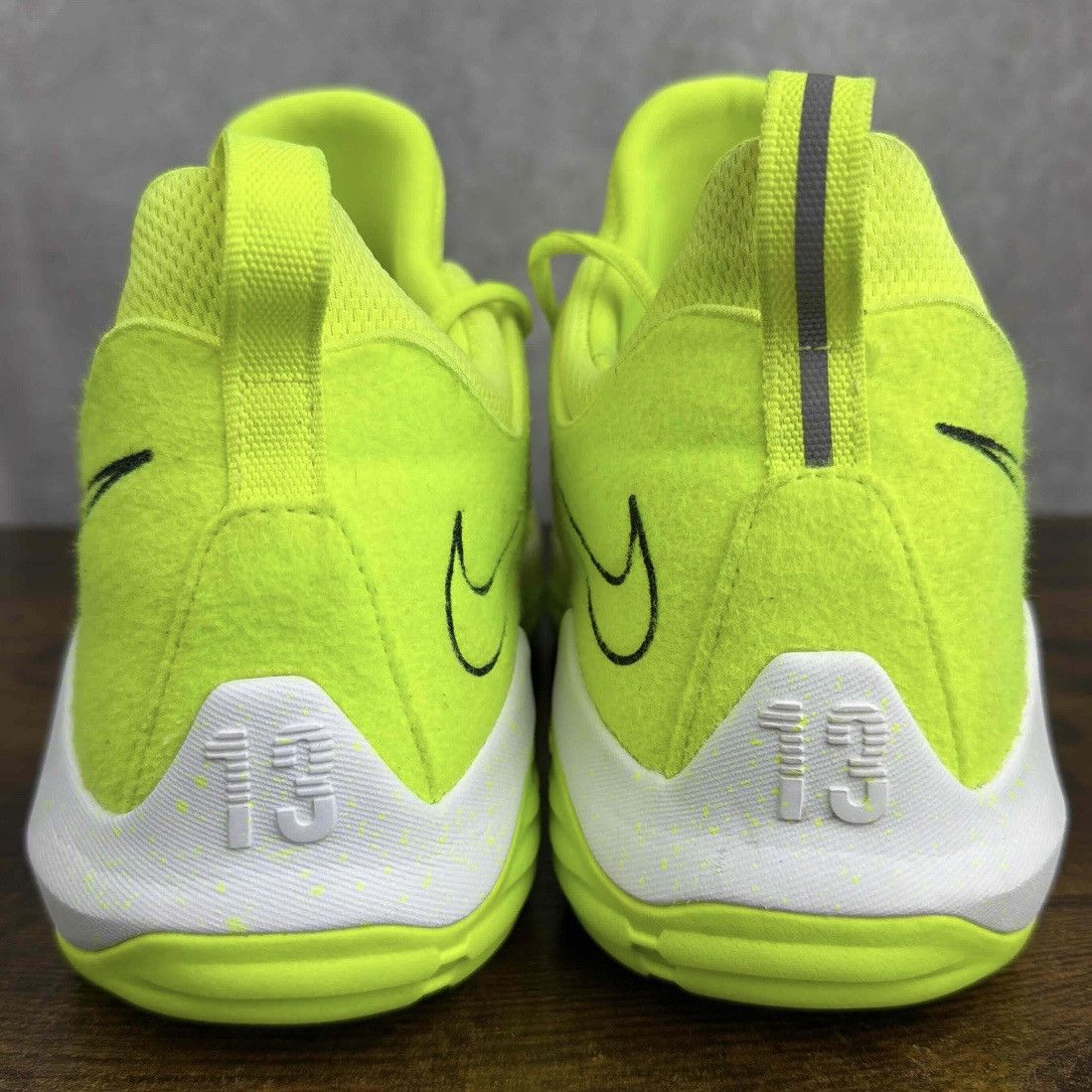 Nike Nike PG 1 Volt Size 13 878627-700 Men Neon Green Basketball Size US 13 / EU 46 - 6 Thumbnail