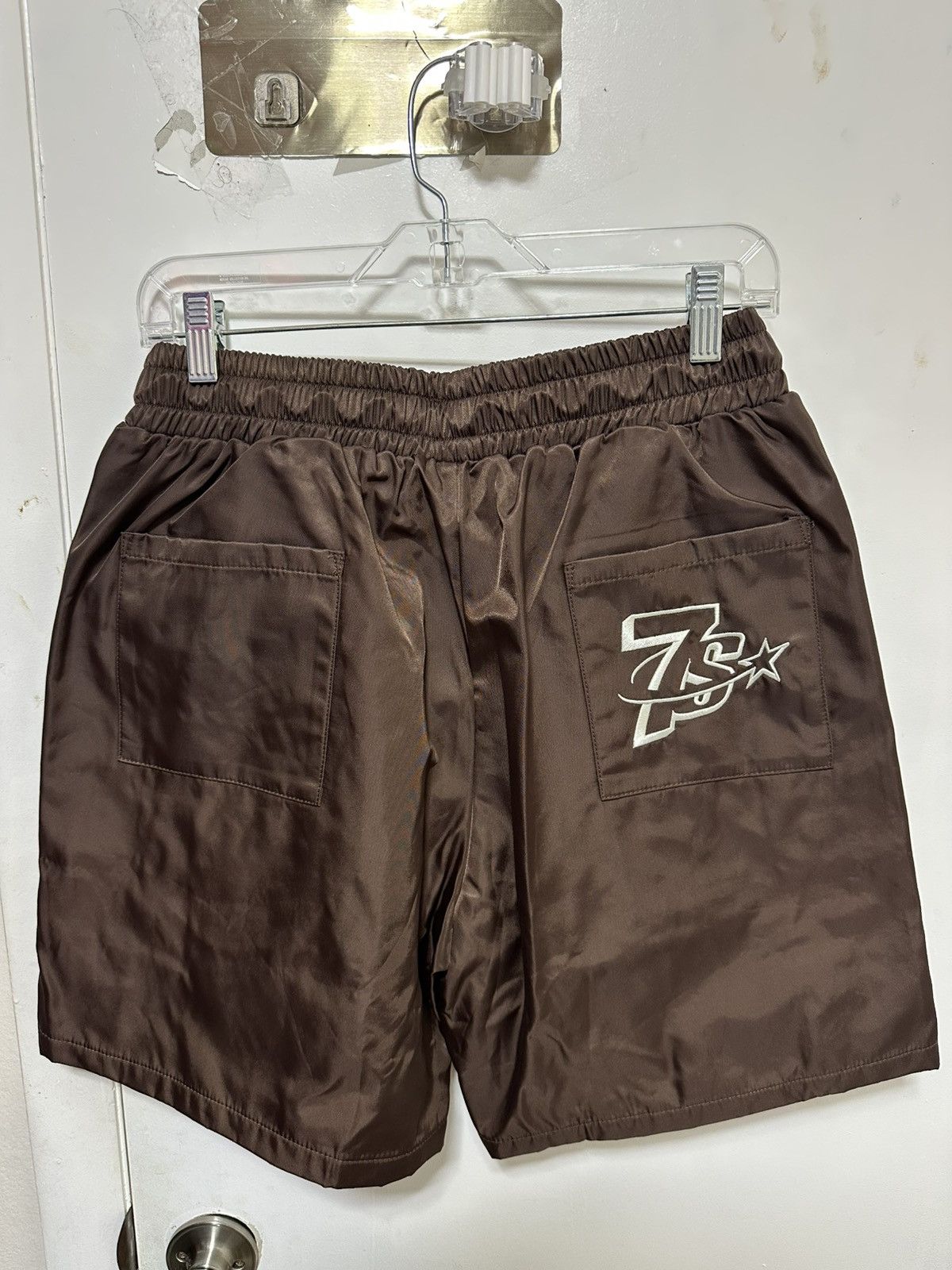 TRIPLE SEVENS Triple Sevens Brown Nylon Button Shorts Size US 32 / EU 48 - 4 Thumbnail