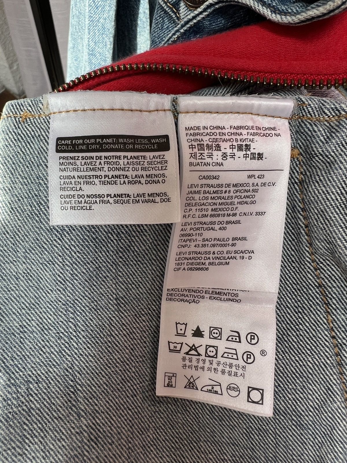 Levi's × Supreme Supreme X Levi’s Denim Hoodie Size M Size US M / EU 48-50 / 2 - 6 Thumbnail