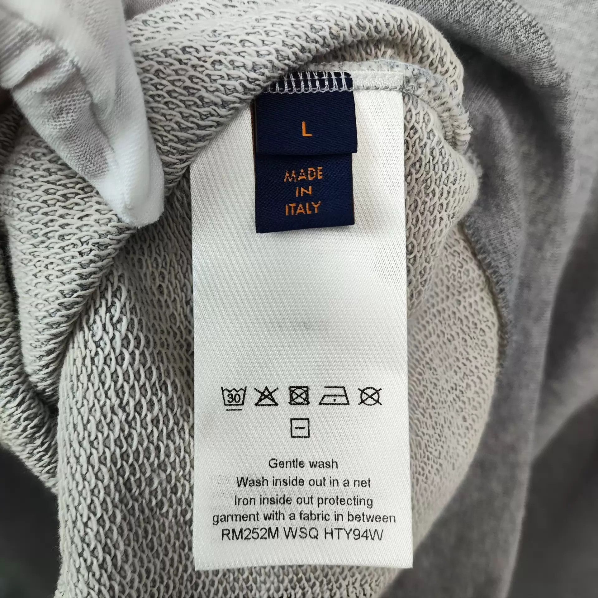 Nigo nigo x FW25 fishing embroidery hoodie gray L new w/ tags Size US L / EU 52-54 / 3 - 7 Thumbnail