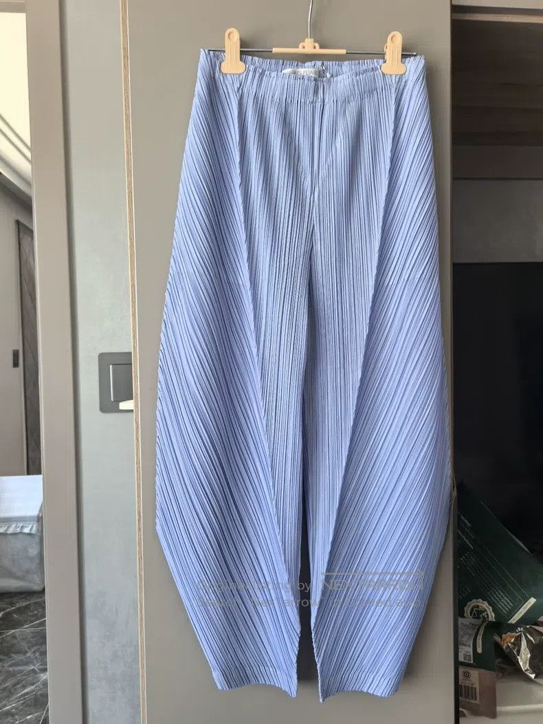 Issey Miyake Issey Miyake size:3 Light Blue Pleated Irregular Trousers Size 31" - 2 Thumbnail