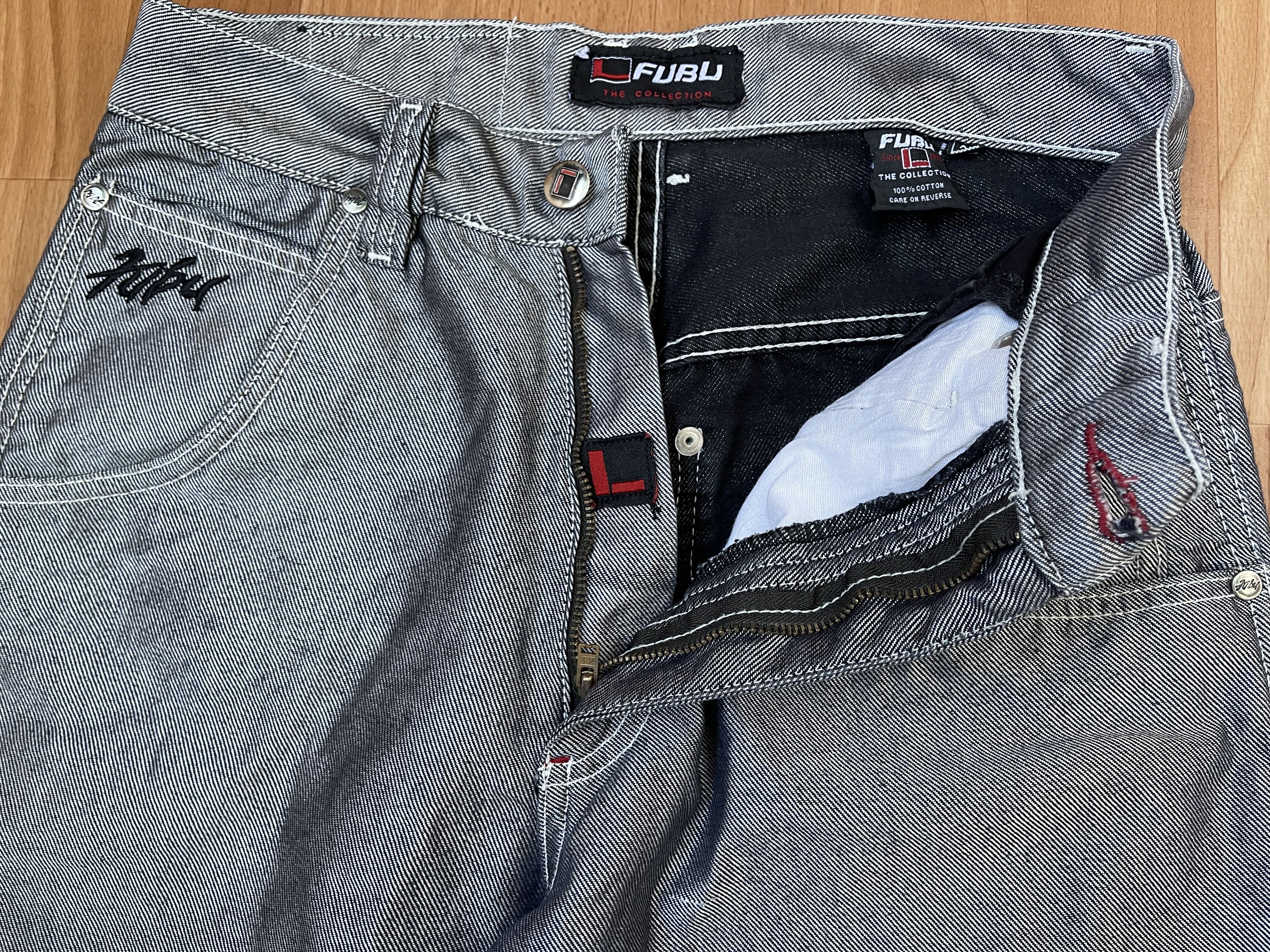 Fubu FUBU jeans shiny vintage baggy jeans silver metallic size 28 Size US 28 / EU 44 - 9 Thumbnail