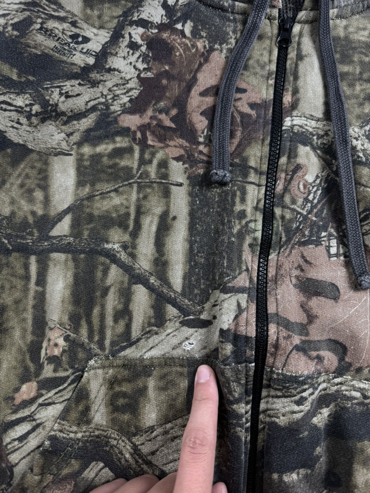 Realtree Country Wear Camo RealTree Jungle Men’s M Cotton Mountain Zip Hoodie Pullovover Size US M / EU 48-50 / 2 - 9 Thumbnail