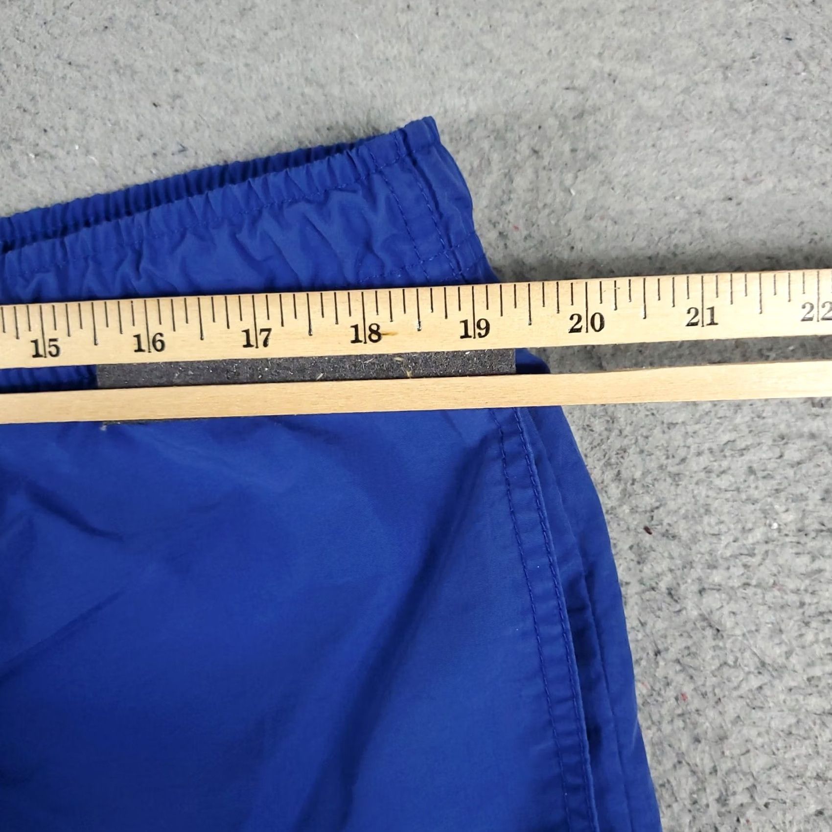 Nautica VINTAGE Nautica Mens Large Blue Beach Surf Board Swim Trunks Size US 33 - 4 Thumbnail