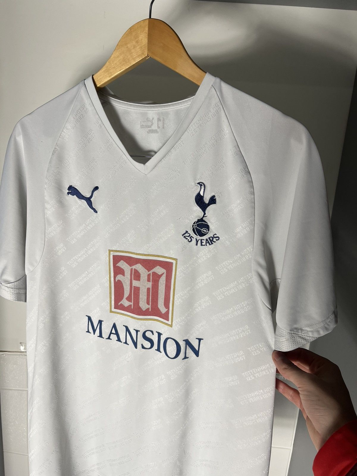 Puma VINTAGE PUMA FC TOTTENHAM HOTSPUR ENGLAND SOCCER JERSEY 90s Size US L / EU 52-54 / 3 - 10 Thumbnail