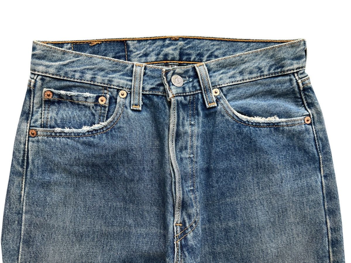 Levi's Vintage 90s Levi’s 501 Stone Wash Denim Jeans 27x28.5 Size 27" / US 4 / IT 40 - 6 Thumbnail