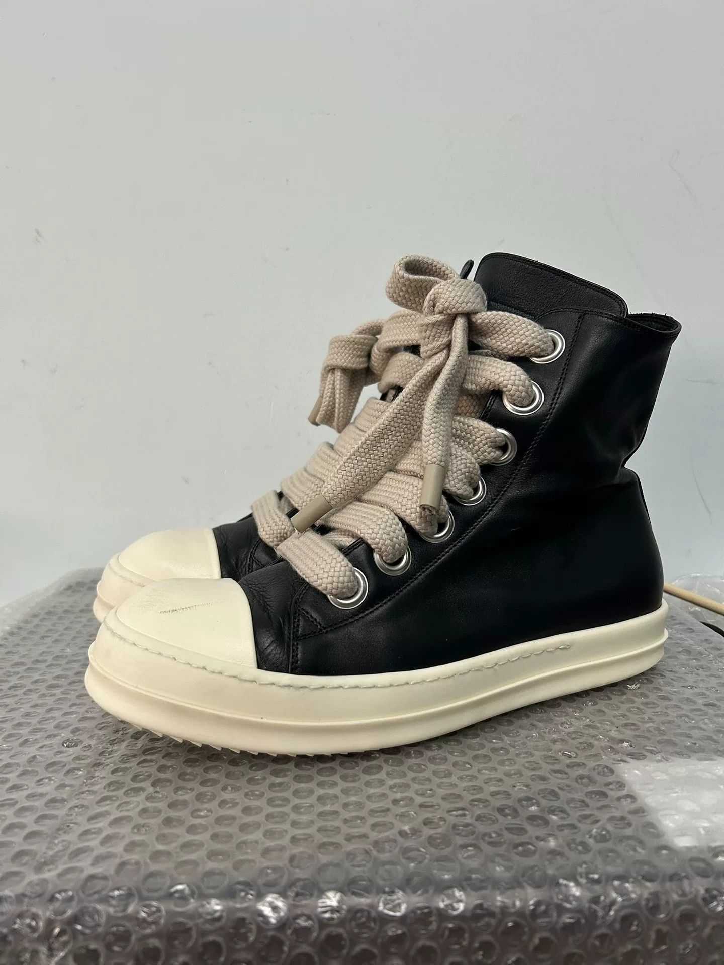 Rick Owens Rick Owens Hitop Sneakers 43 Men Size US 10 / EU 43 - 1 Thumbnail