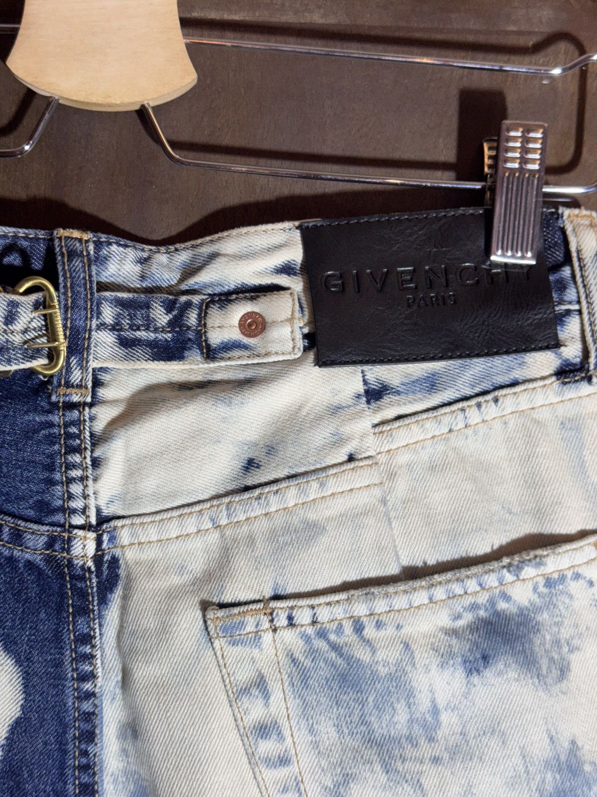 Givenchy givenchy ss20 runway bleached denim pants 26 wo Size 26" / US 2 / IT 38 - 8 Thumbnail