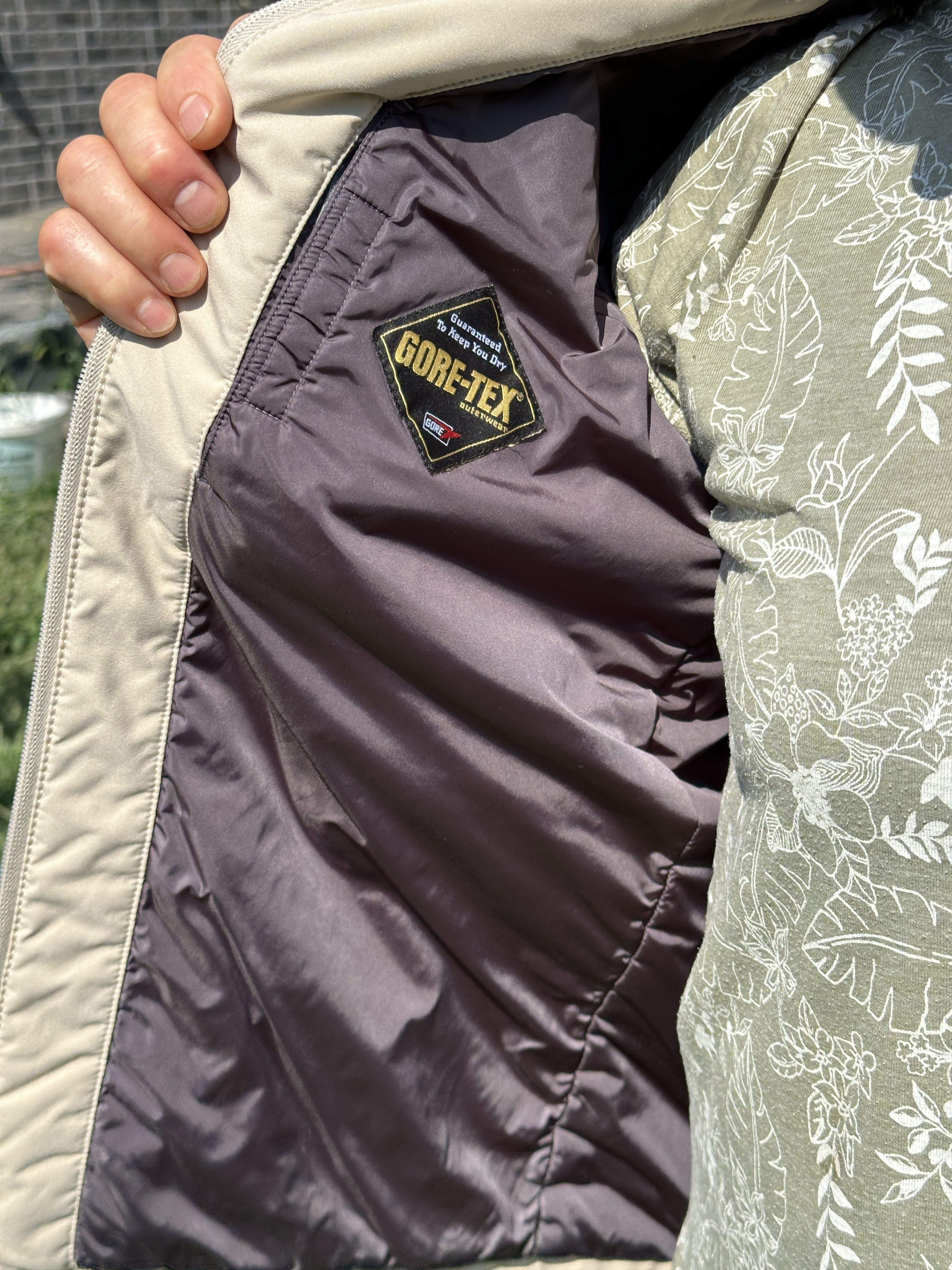 Prada Prada Goretex Weatherproof Bomber Light Jacket Size M Size M / US 6-8 / IT 42-44 - 5 Thumbnail